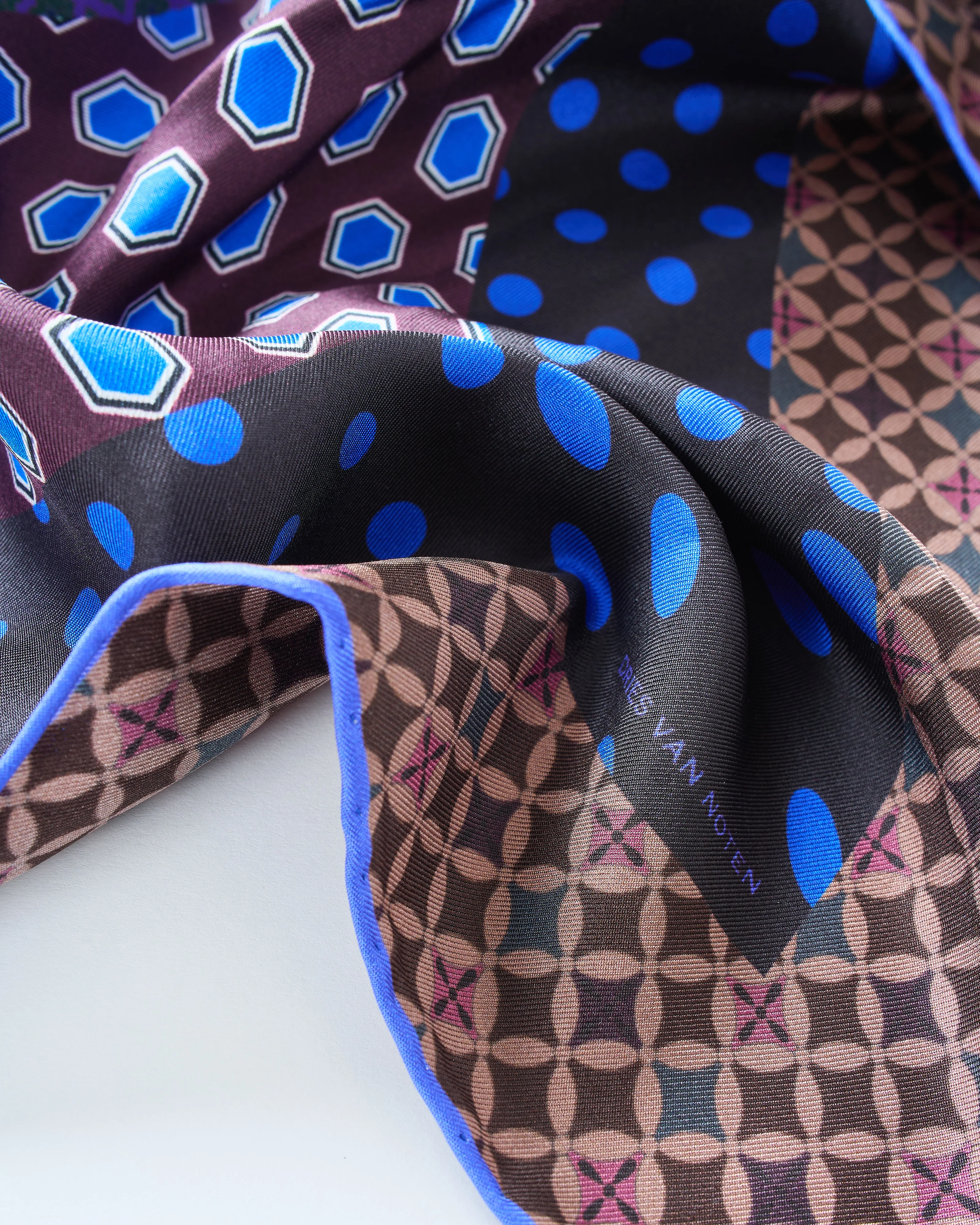 filigree scarf - Image 3