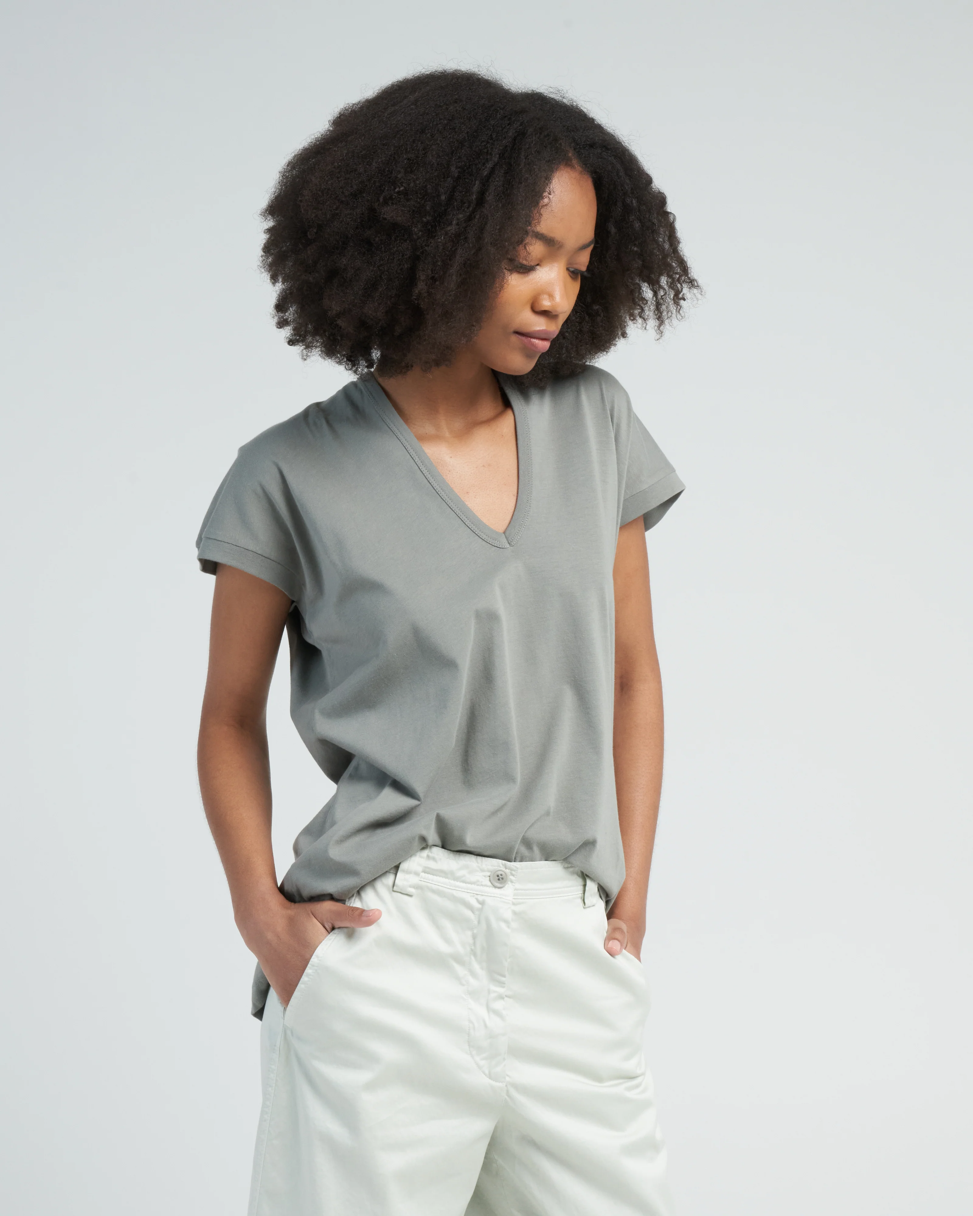hena t-shirt - dark grey - Image 3
