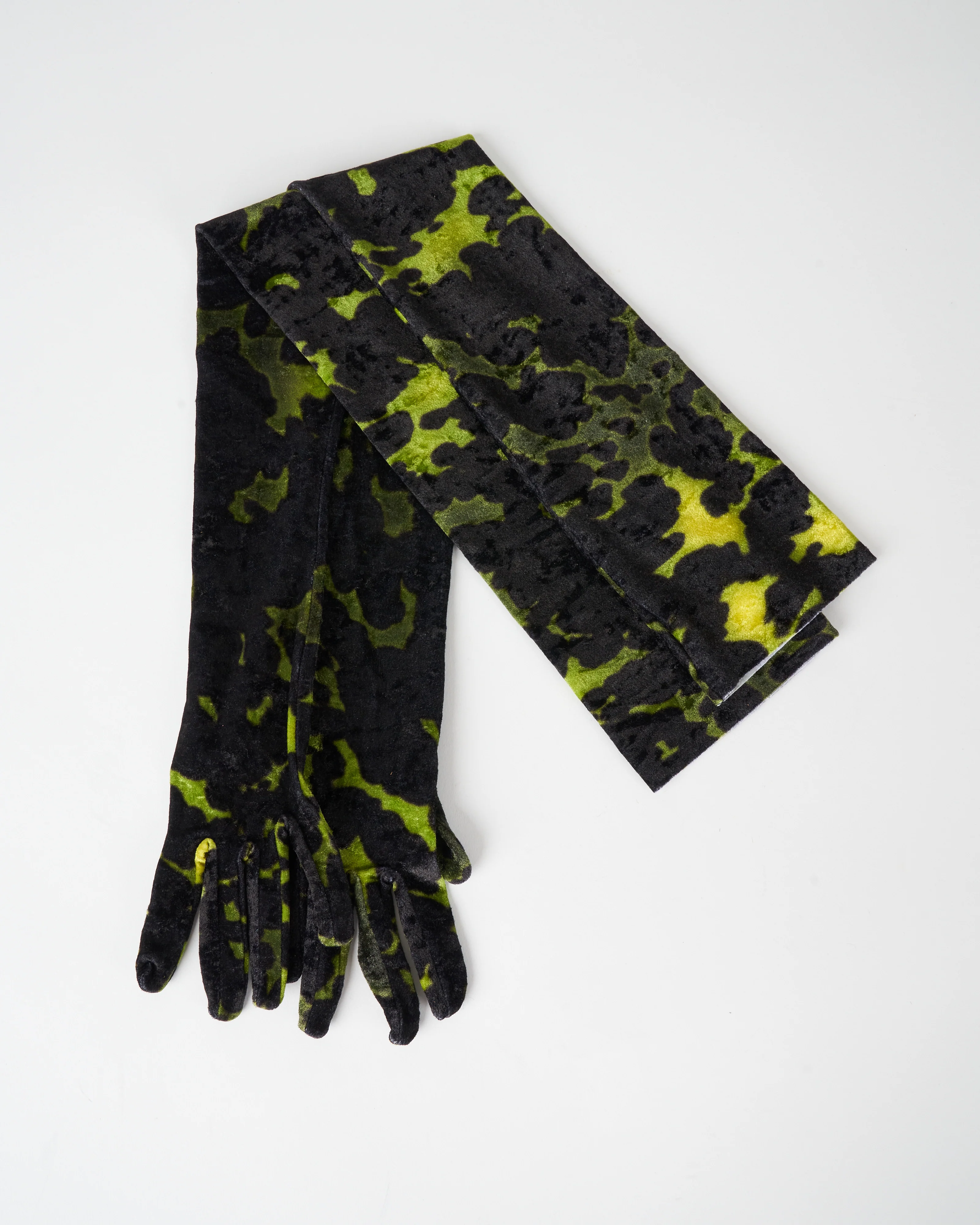 printed velvet gloves - green