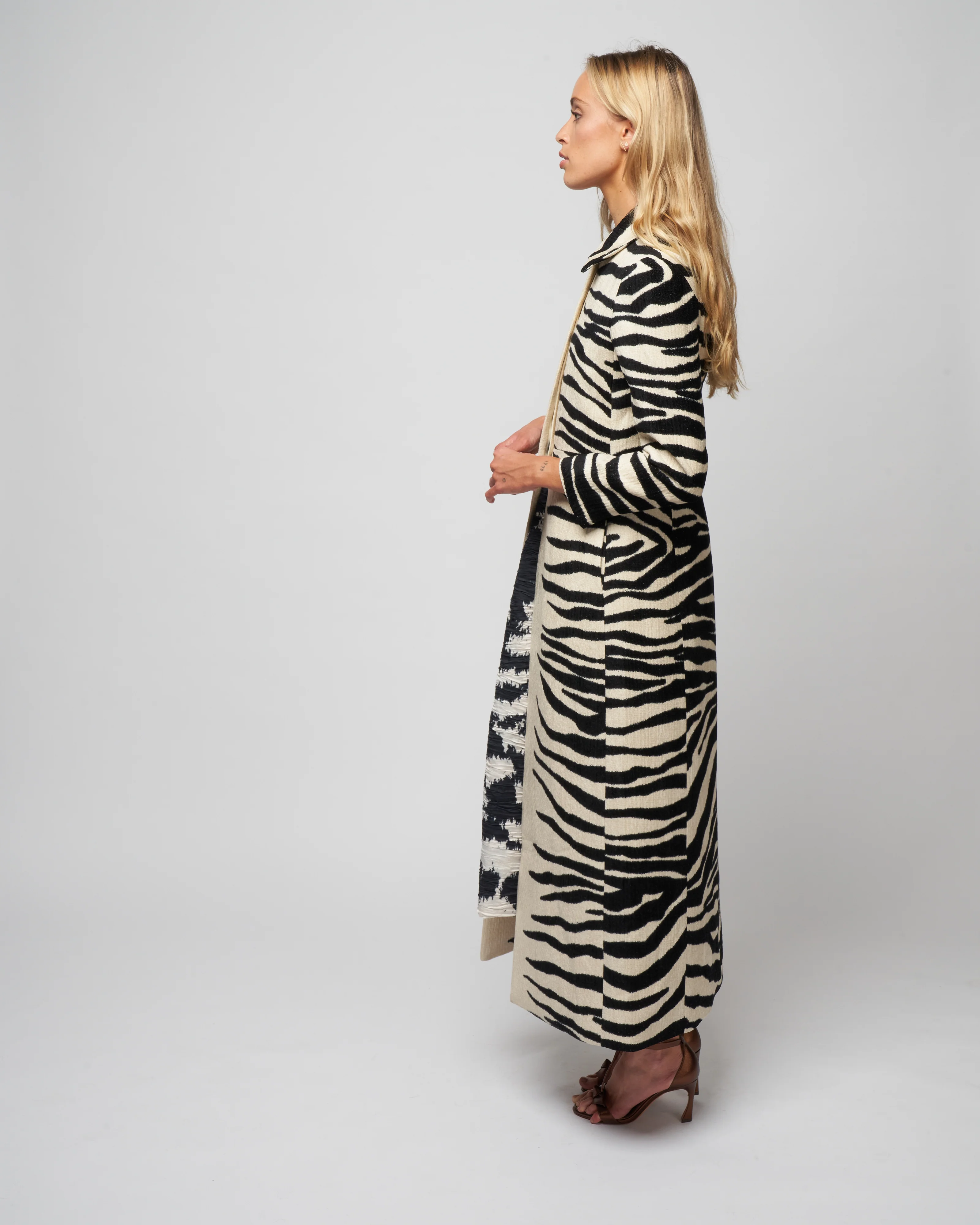 rilke long coat - ecru - Image 2