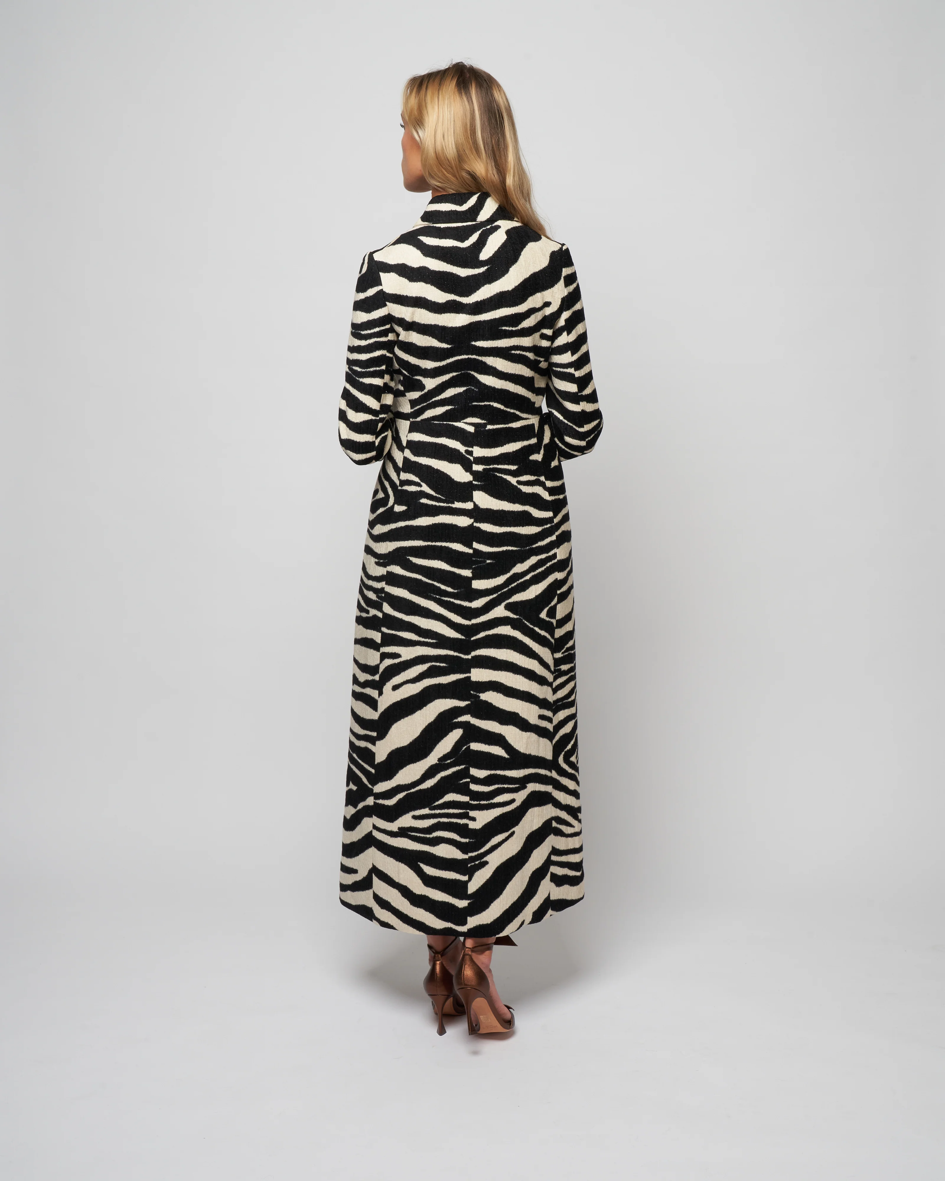 rilke long coat - ecru - Image 4