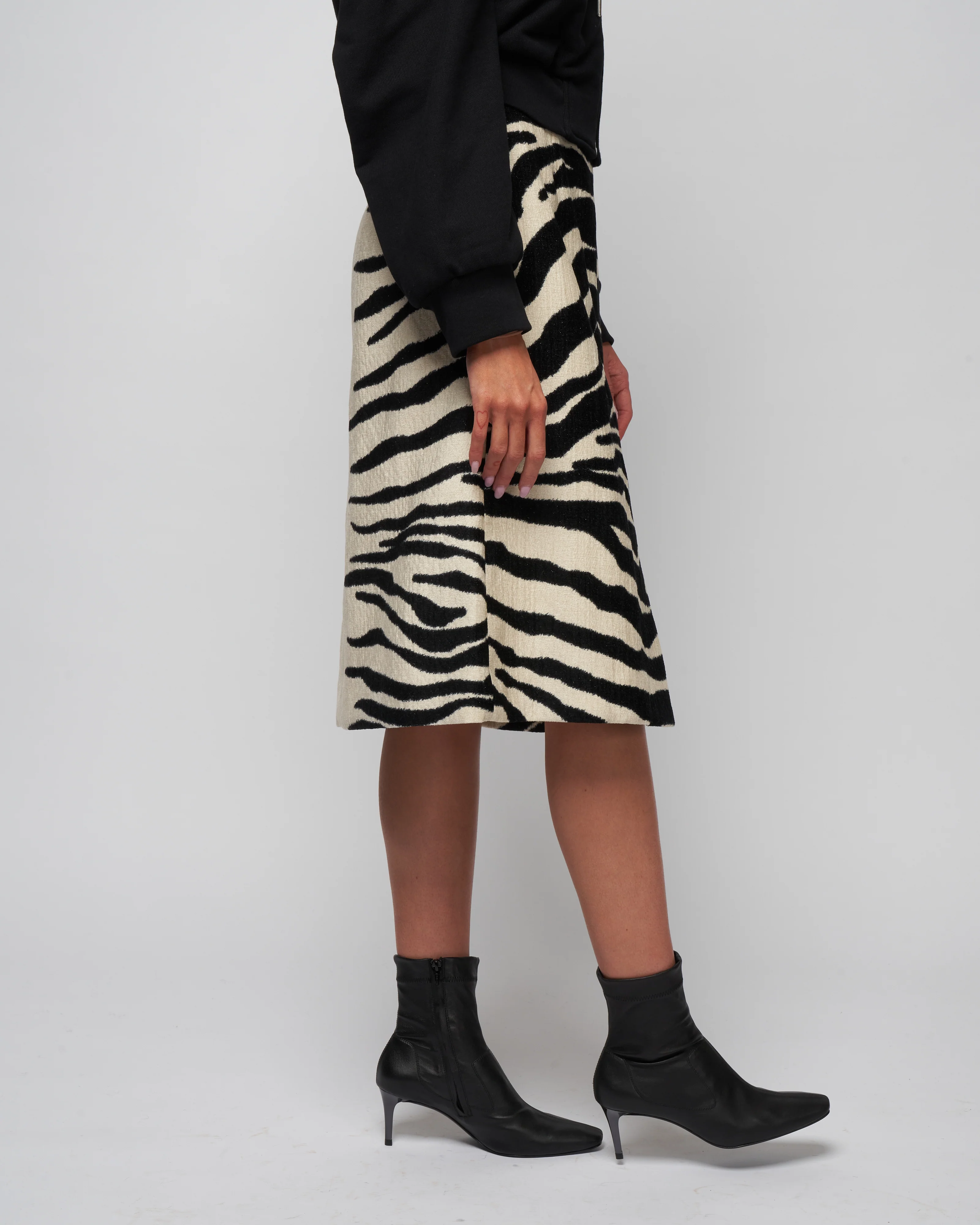 shea skirt - ecru - Image 3