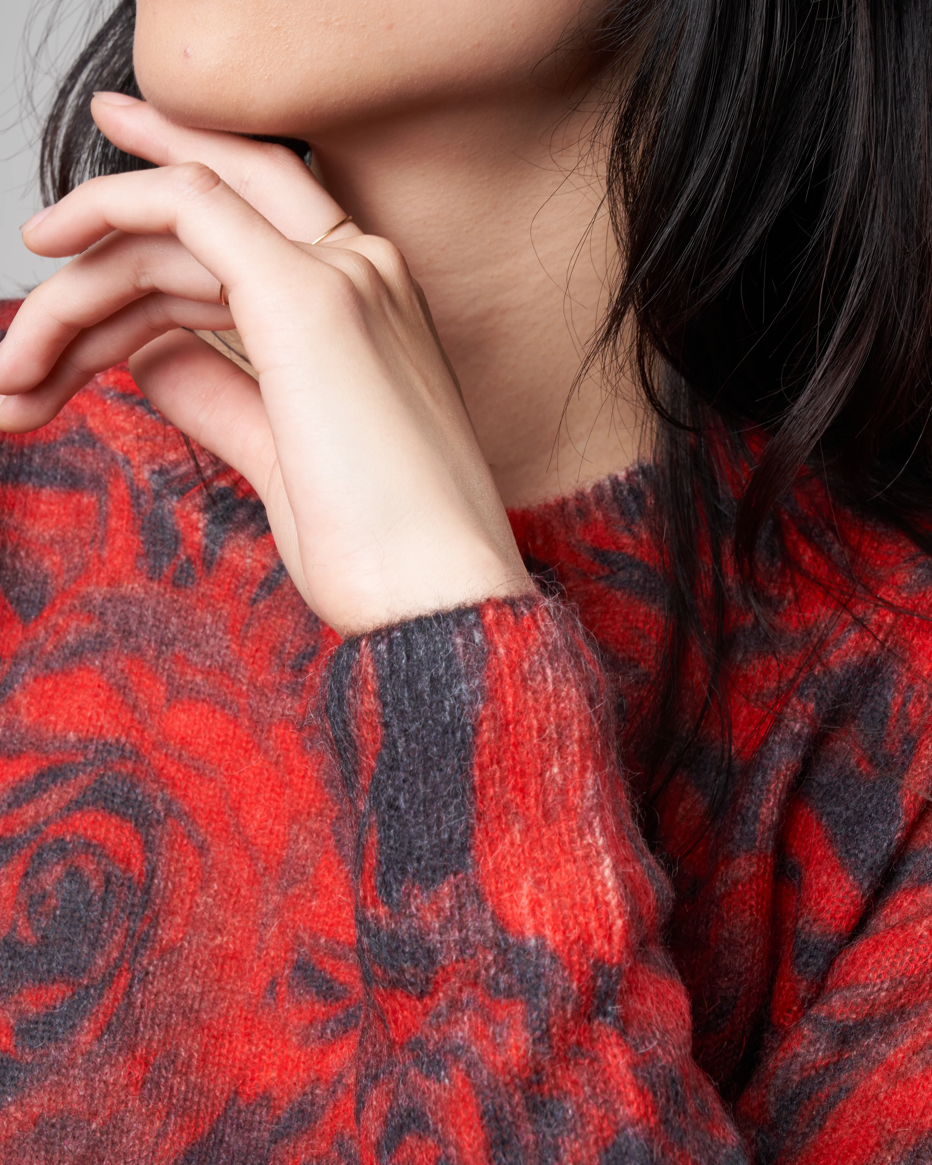 tania print sweater - red 352 - Image 5