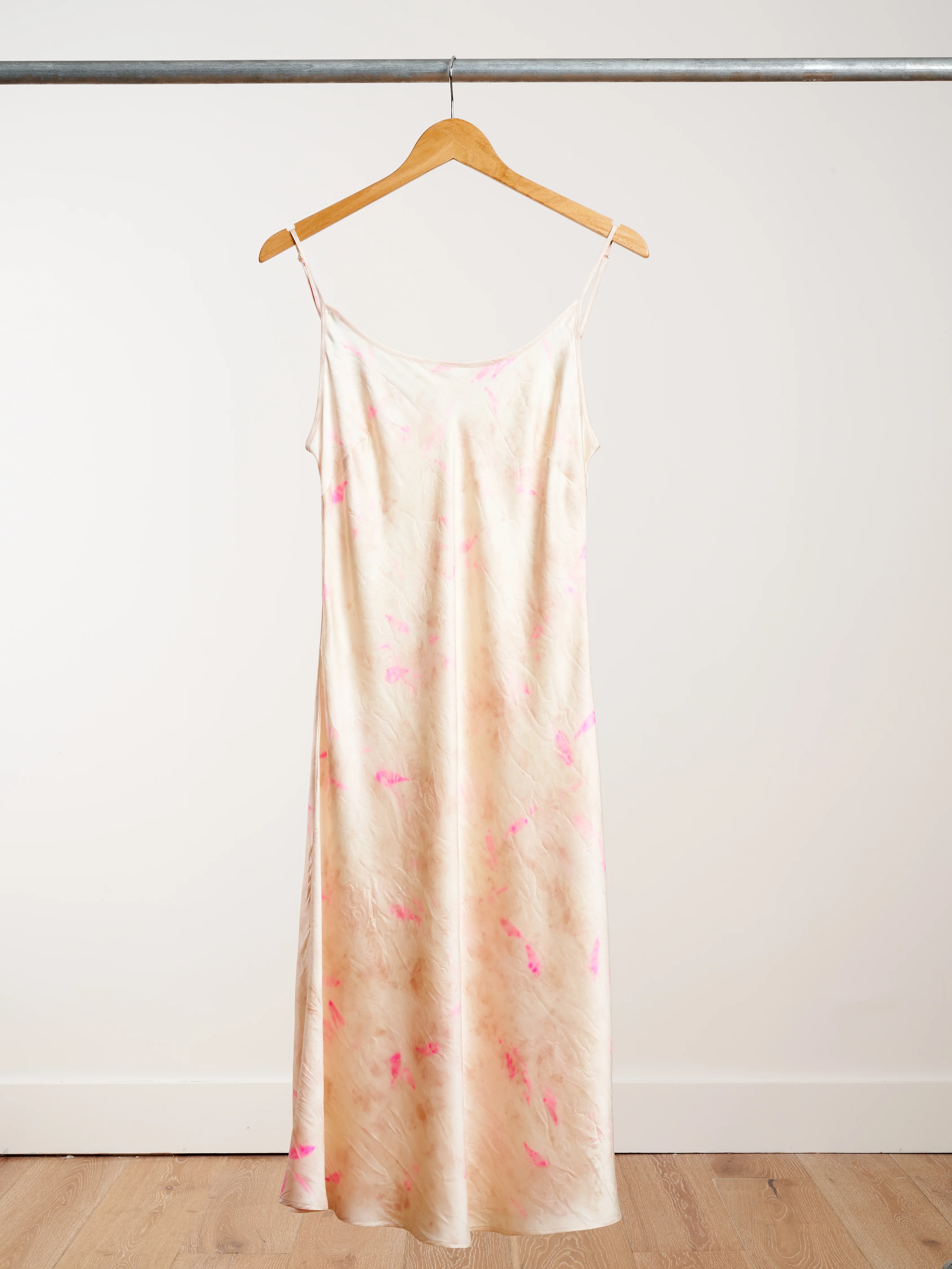 tea length slip - carnation daisy