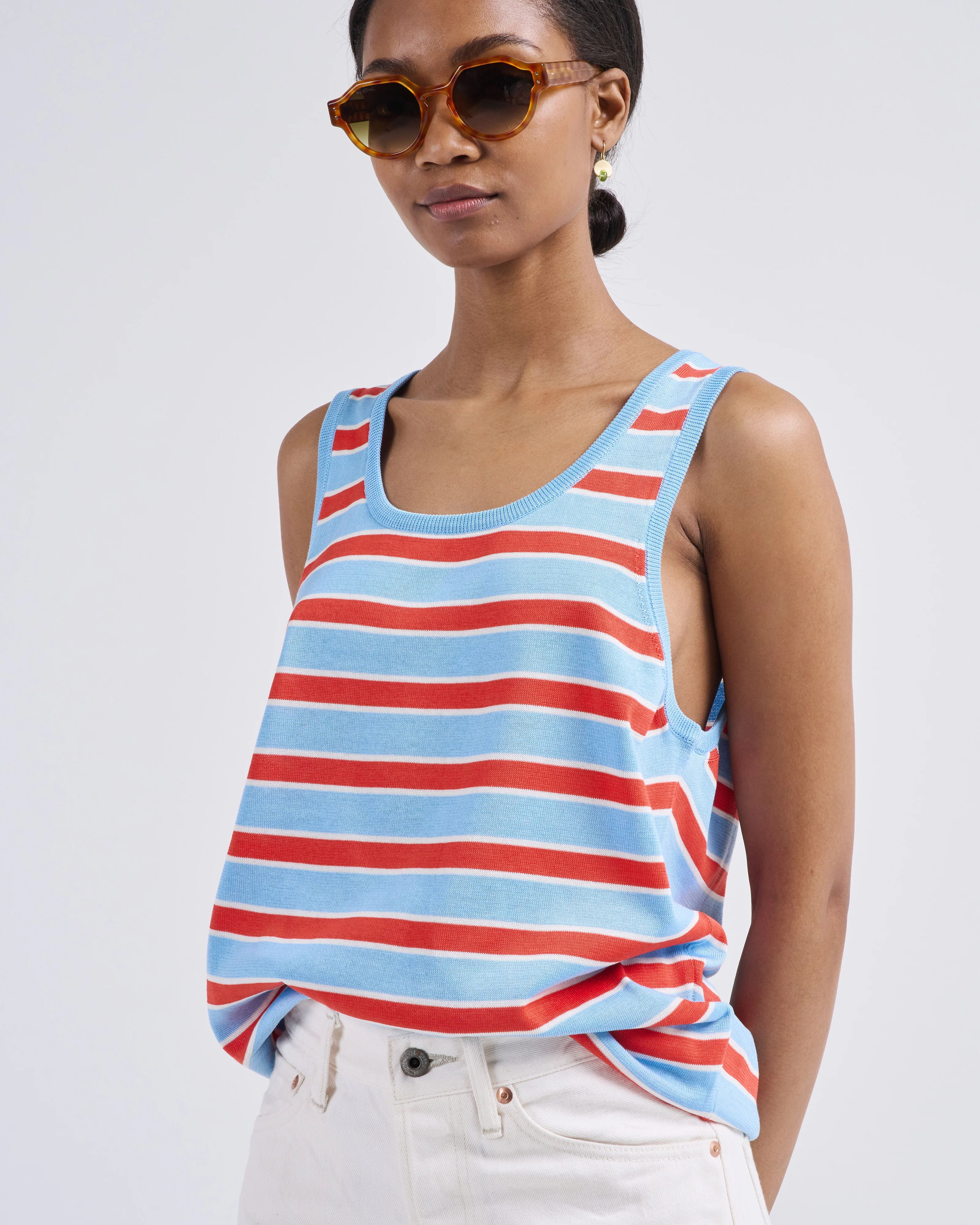 lou tank - Image 5