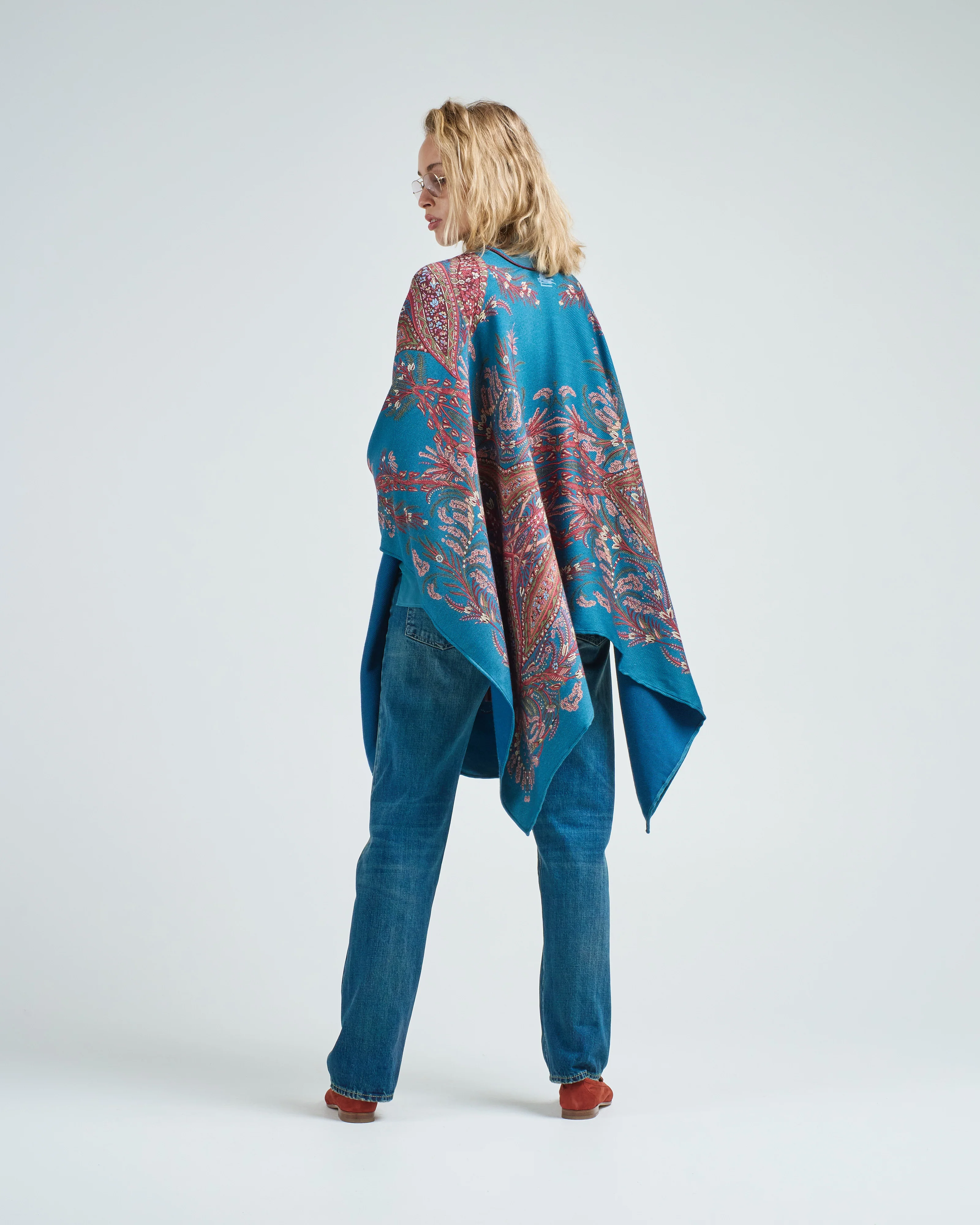 printed cape with leather ties - Image 5
