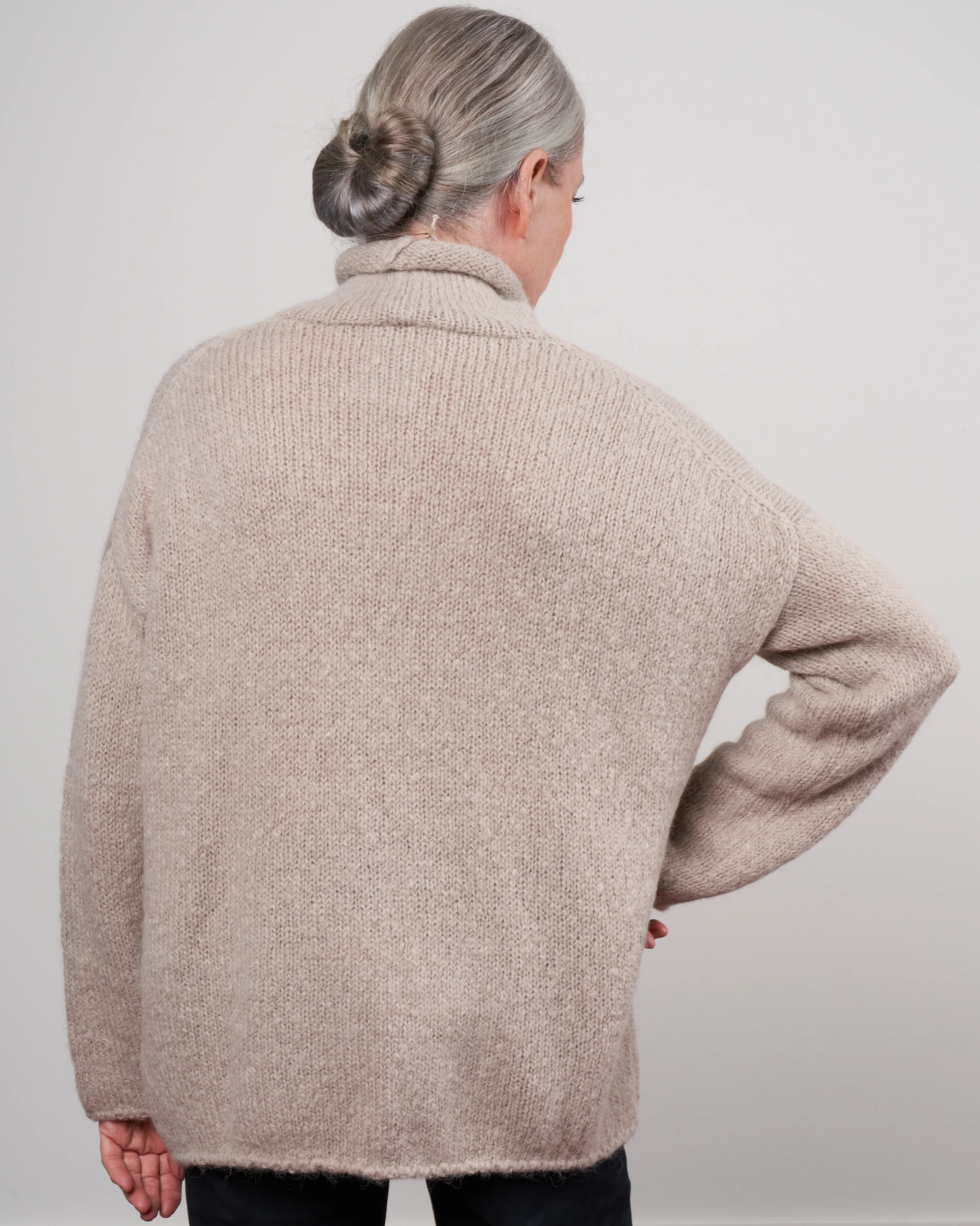 alpaca wool turtleneck - beige - Image 4