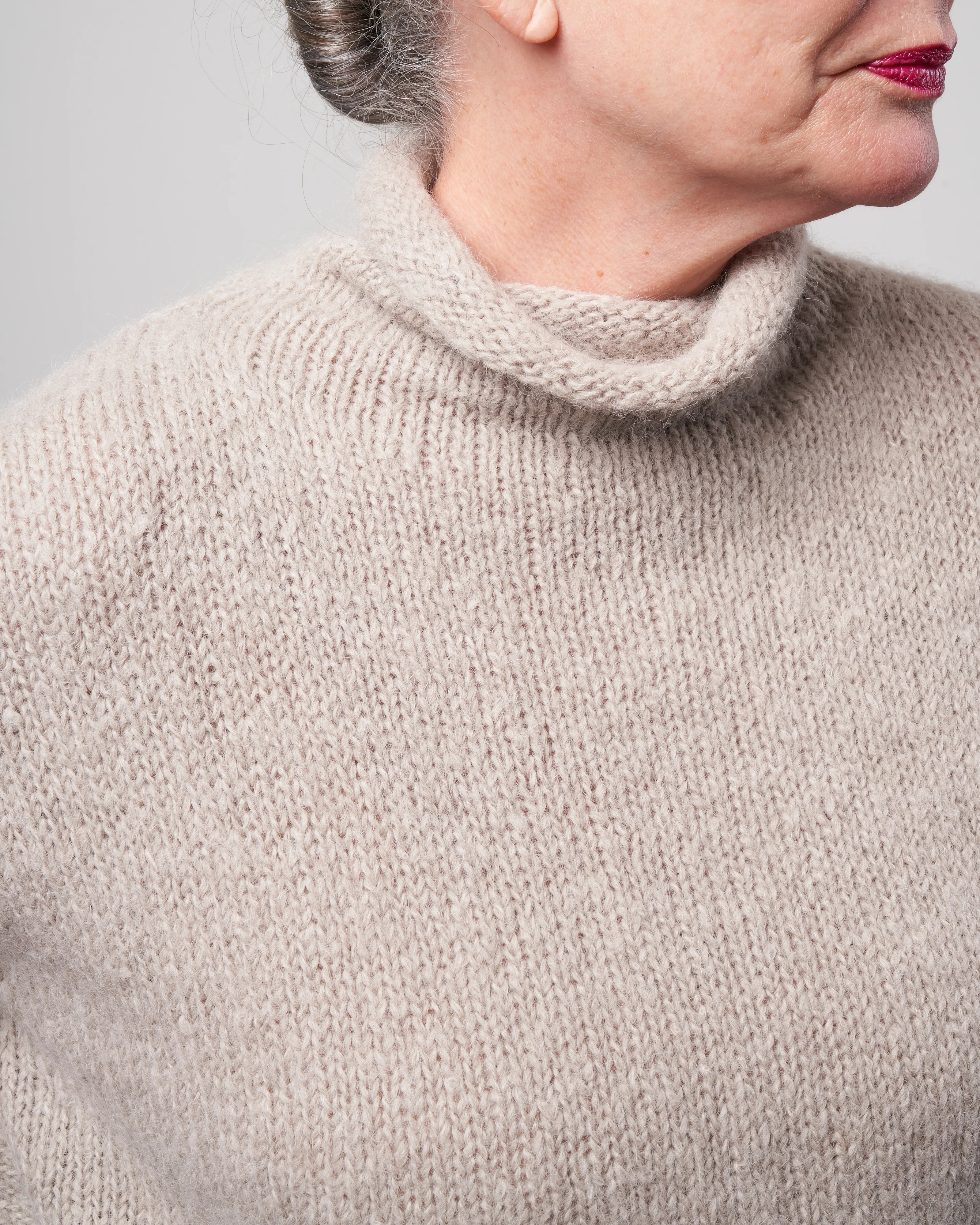 alpaca wool turtleneck - beige - Image 5