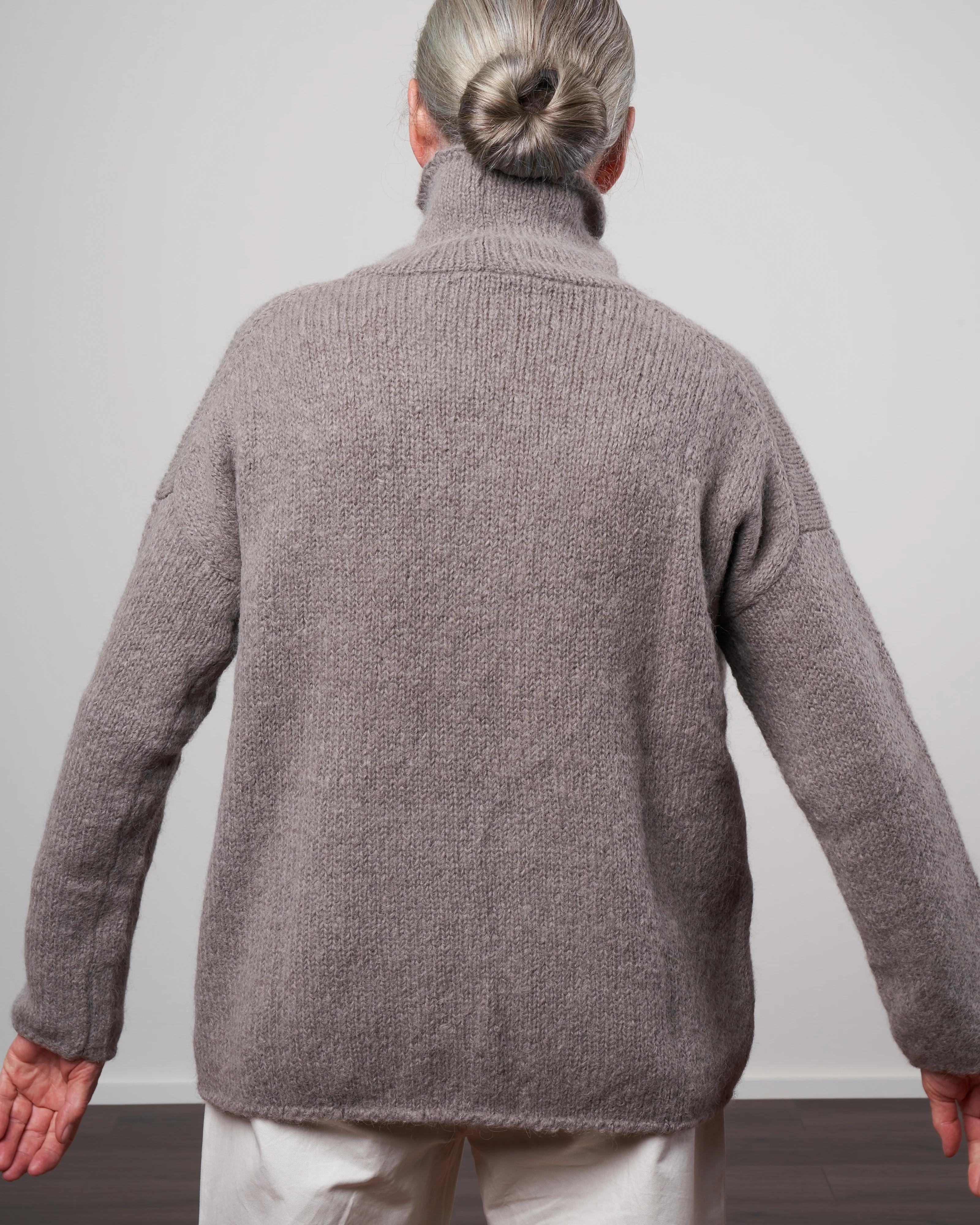 alpaca wool turtleneck - otter gray - Image 4