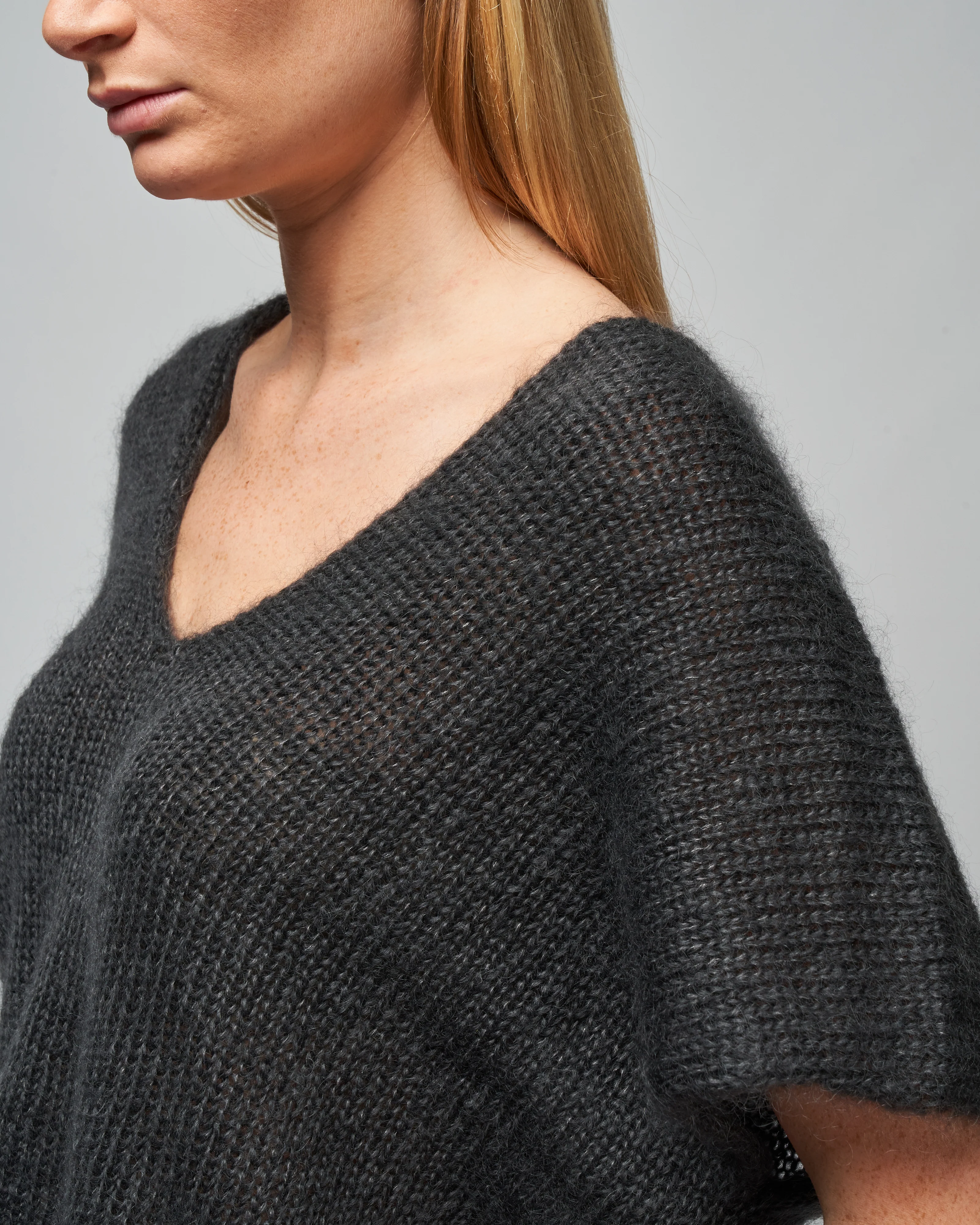 mohair silk vest - stone gray - Image 5