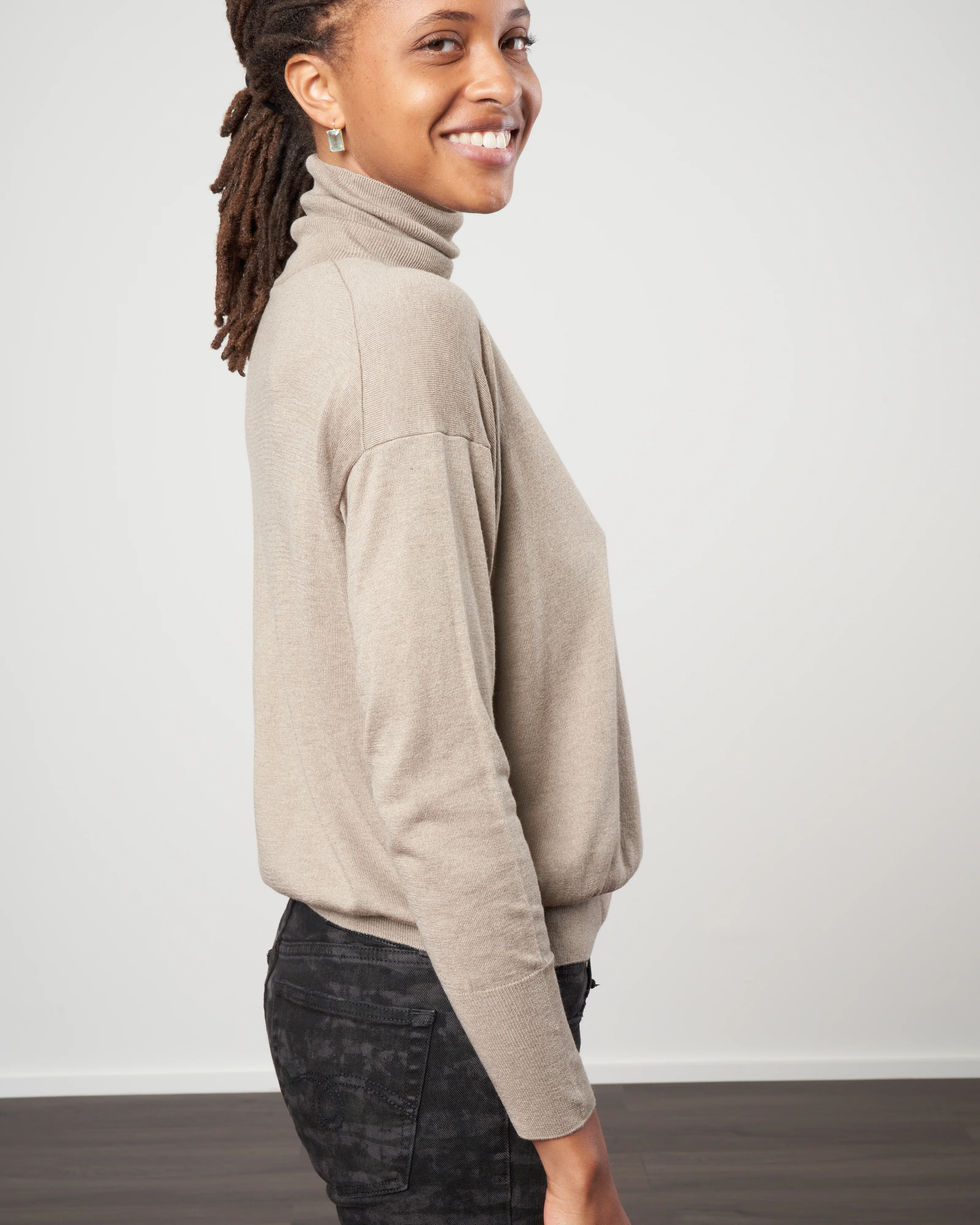silk/cashmere turtleneck - mocha - Image 3