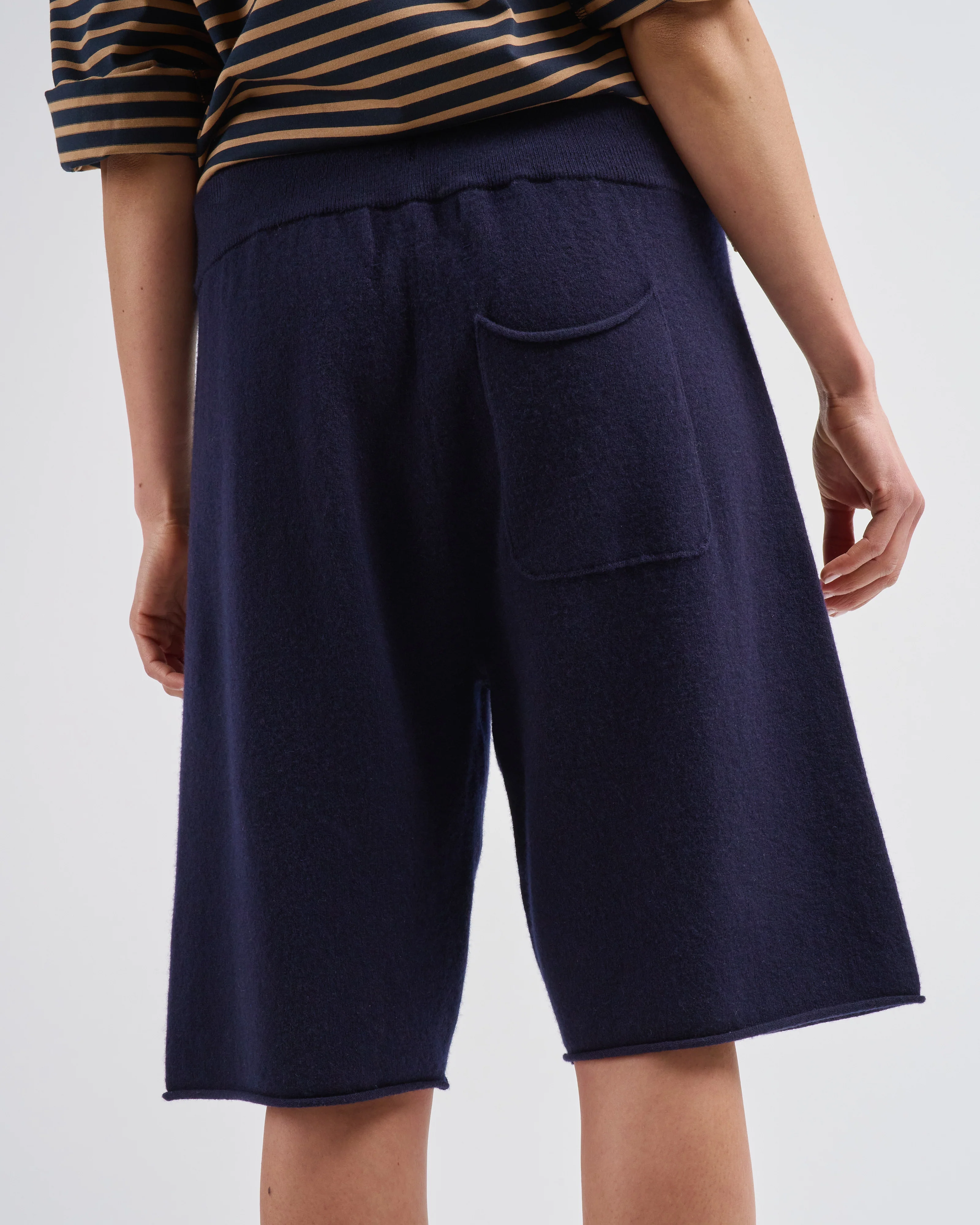 cashmere shorts - Image 5