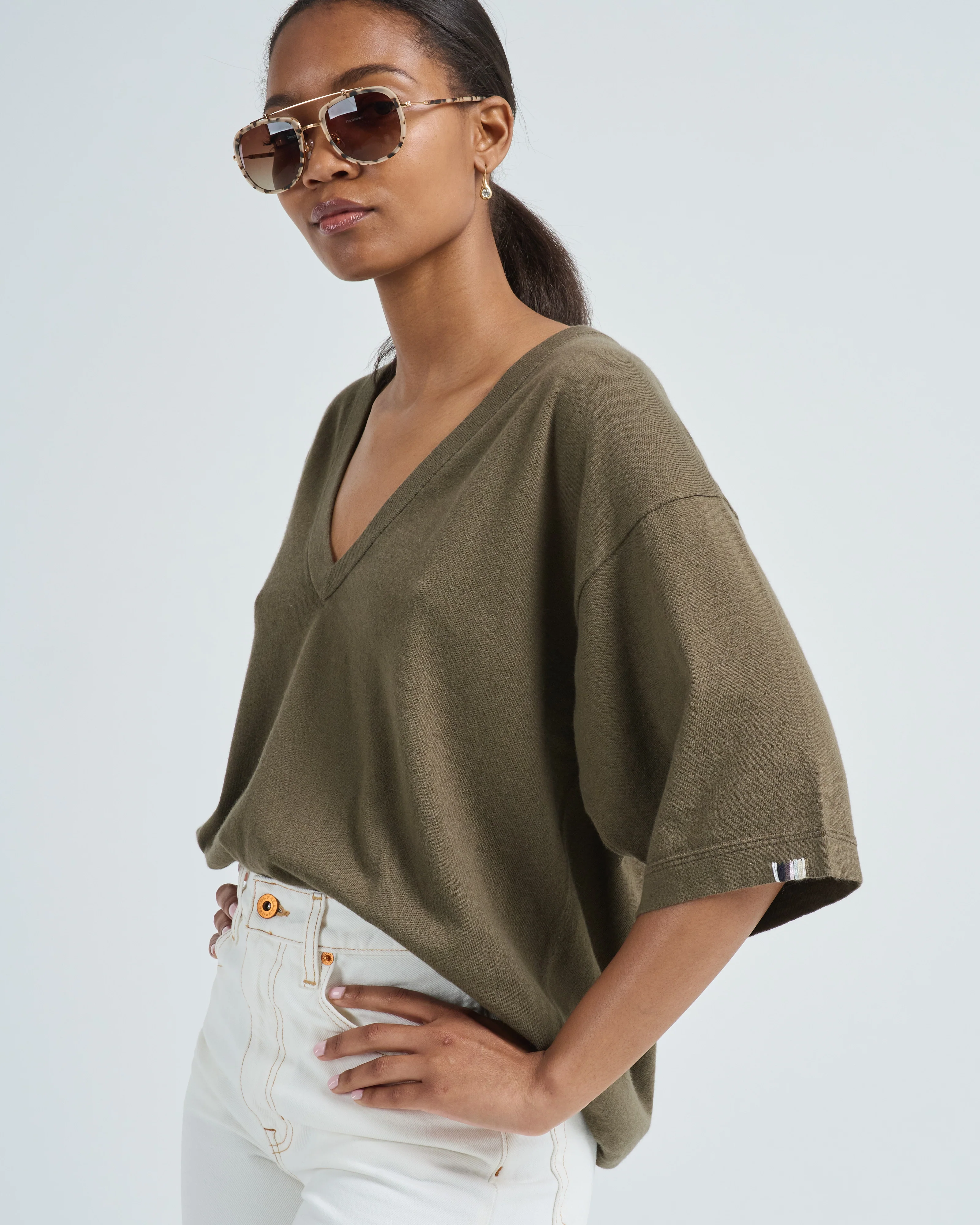 deep vee neck - Image 5