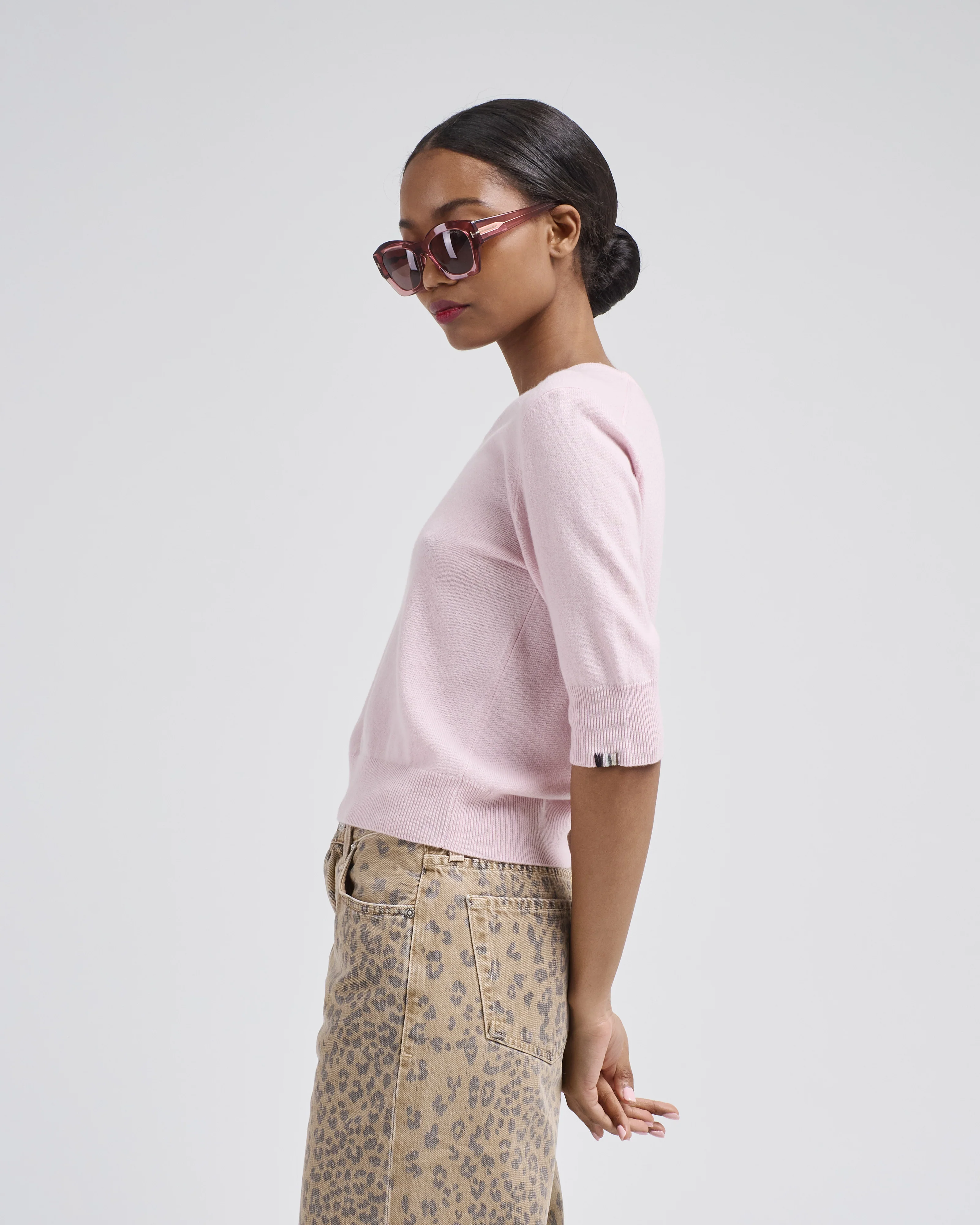 fitted v-neck - Image 3