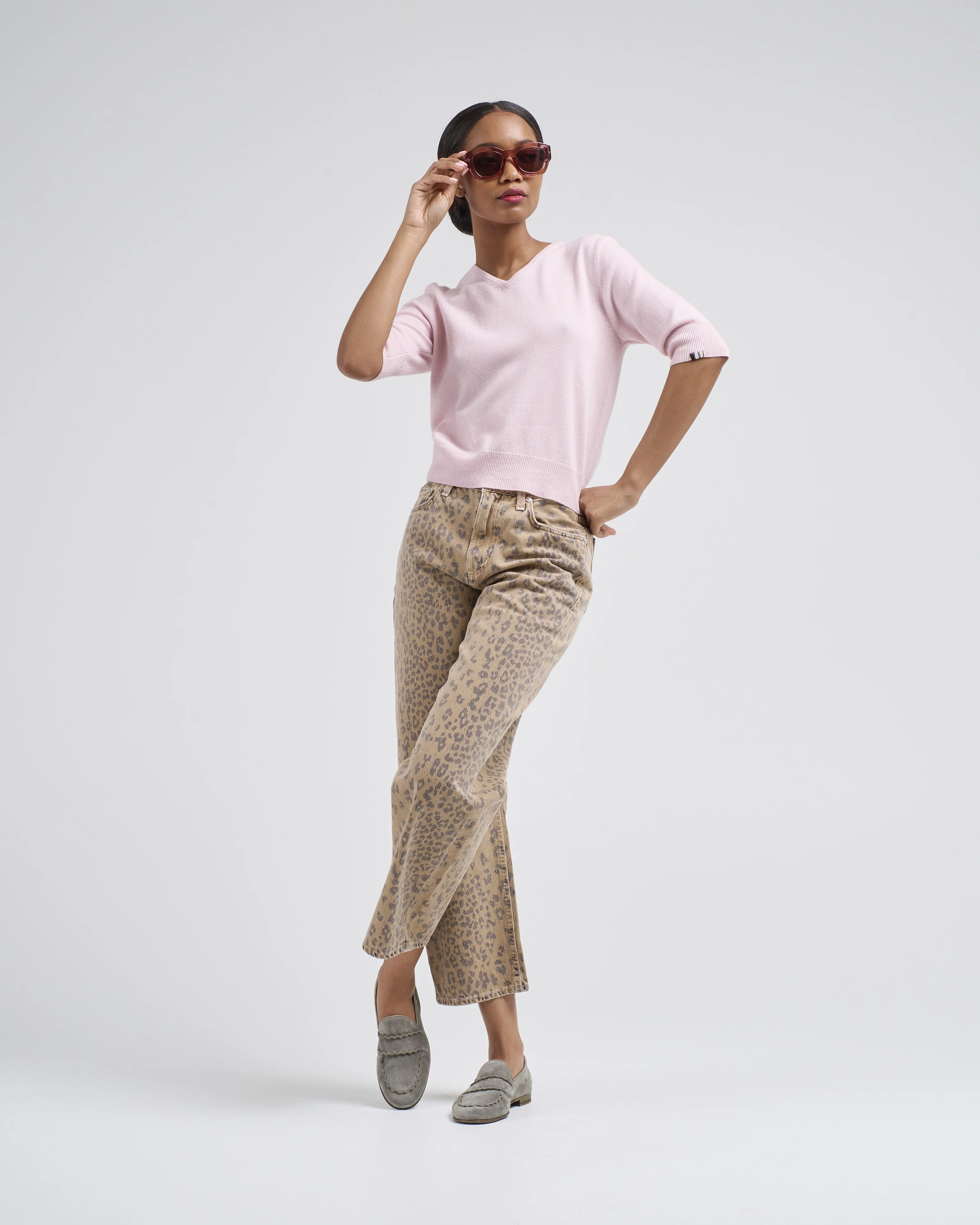 fitted v-neck - Image 5