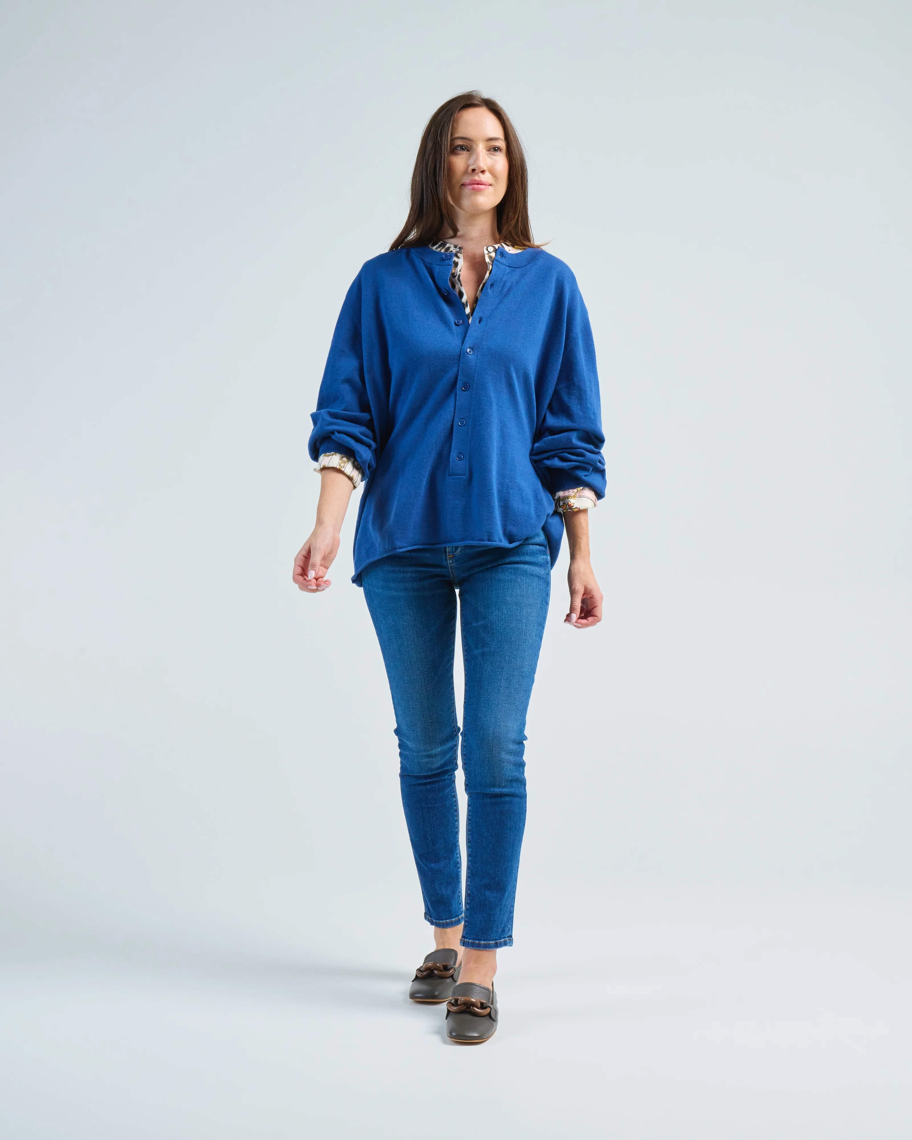 henley - Image 2