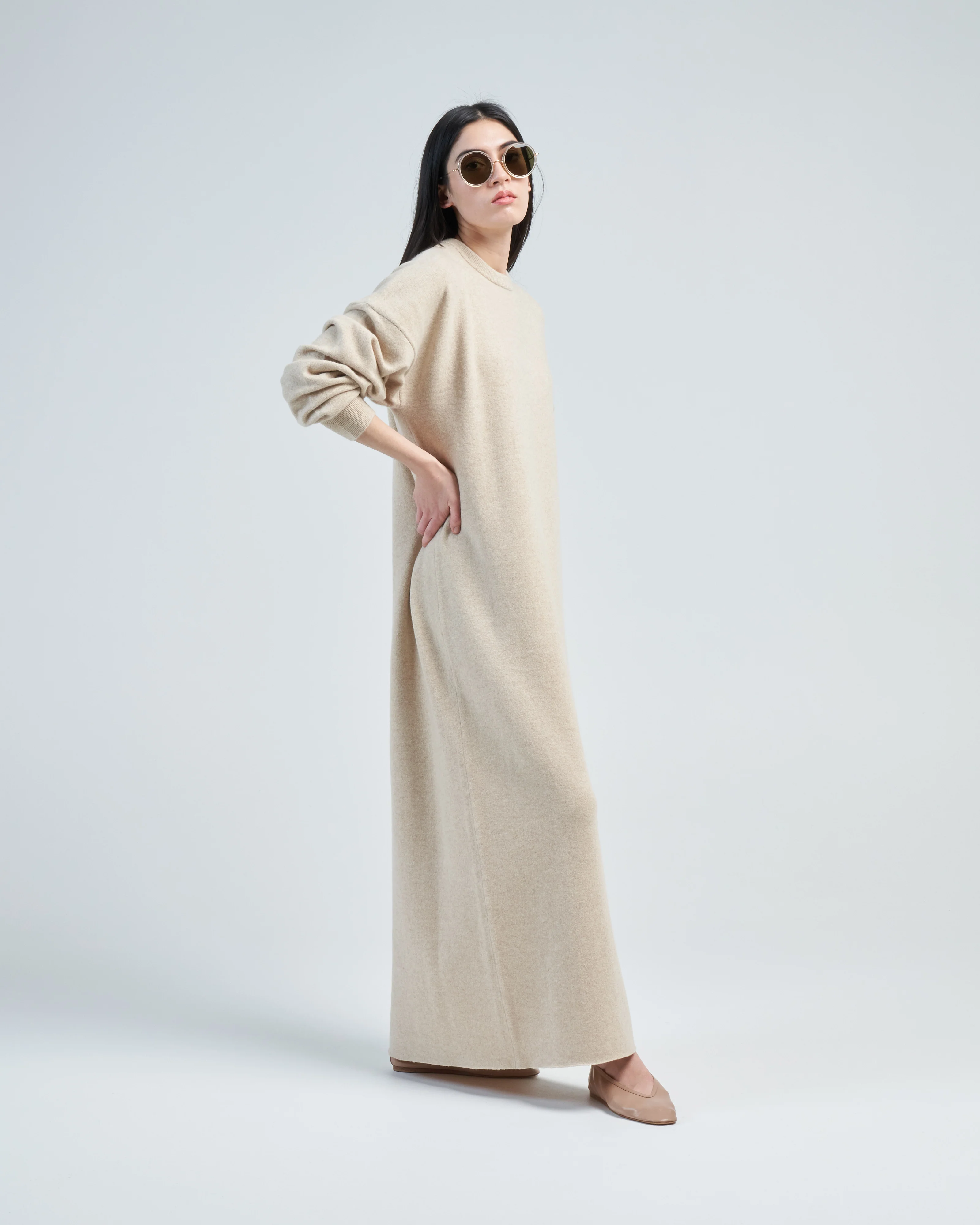 weird oversized dress - Image 3