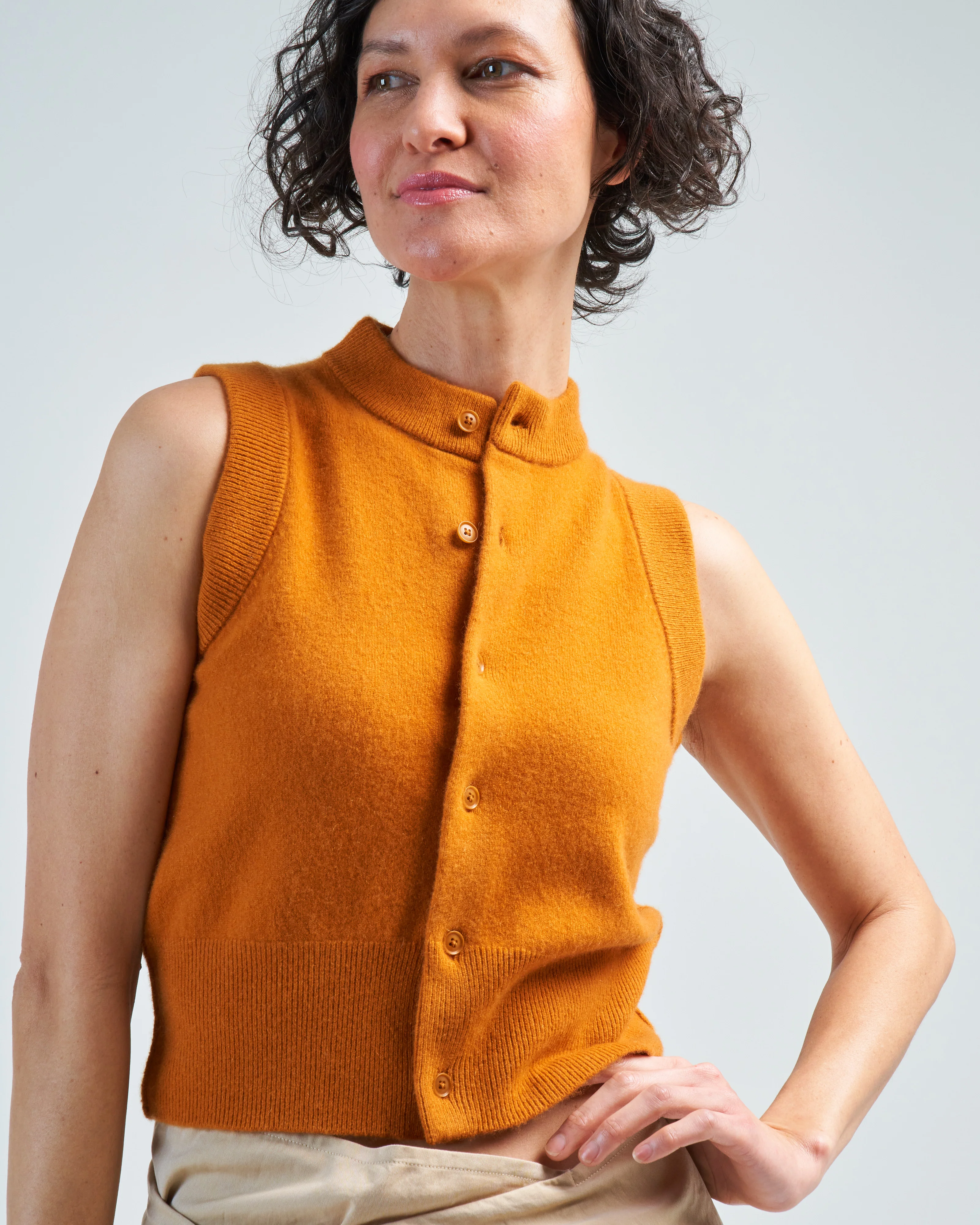 sleeveless button up - Image 5