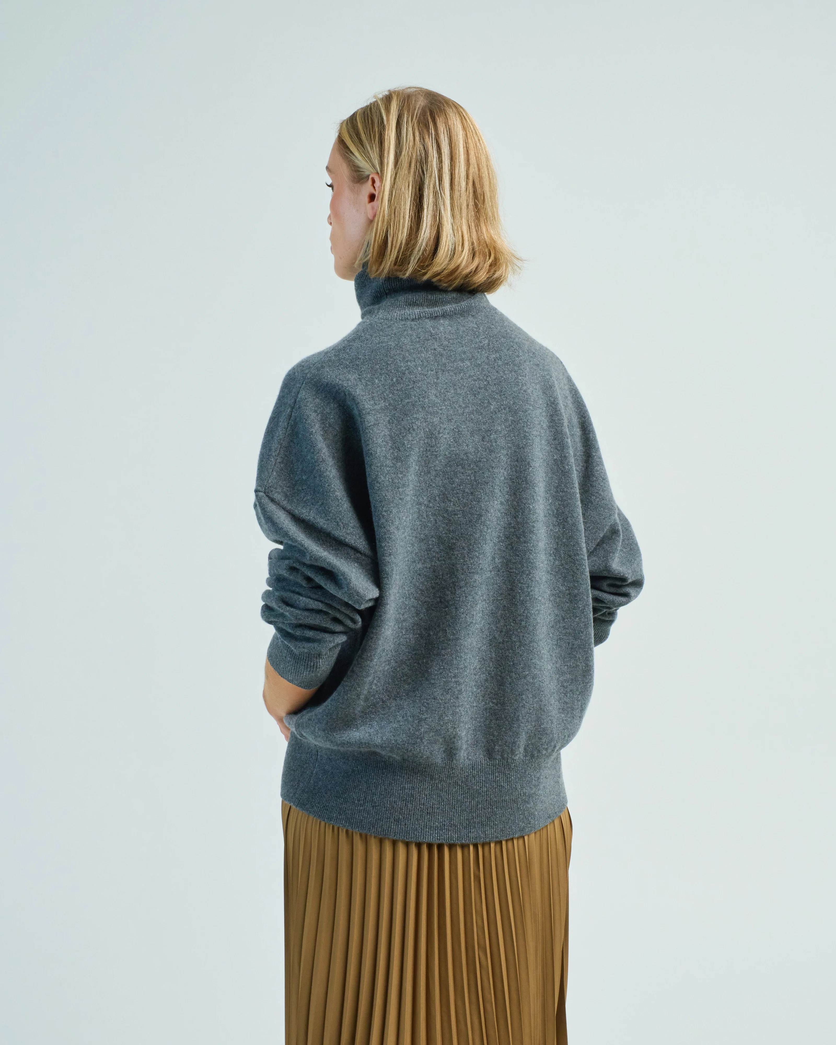 turtleneck - Image 4