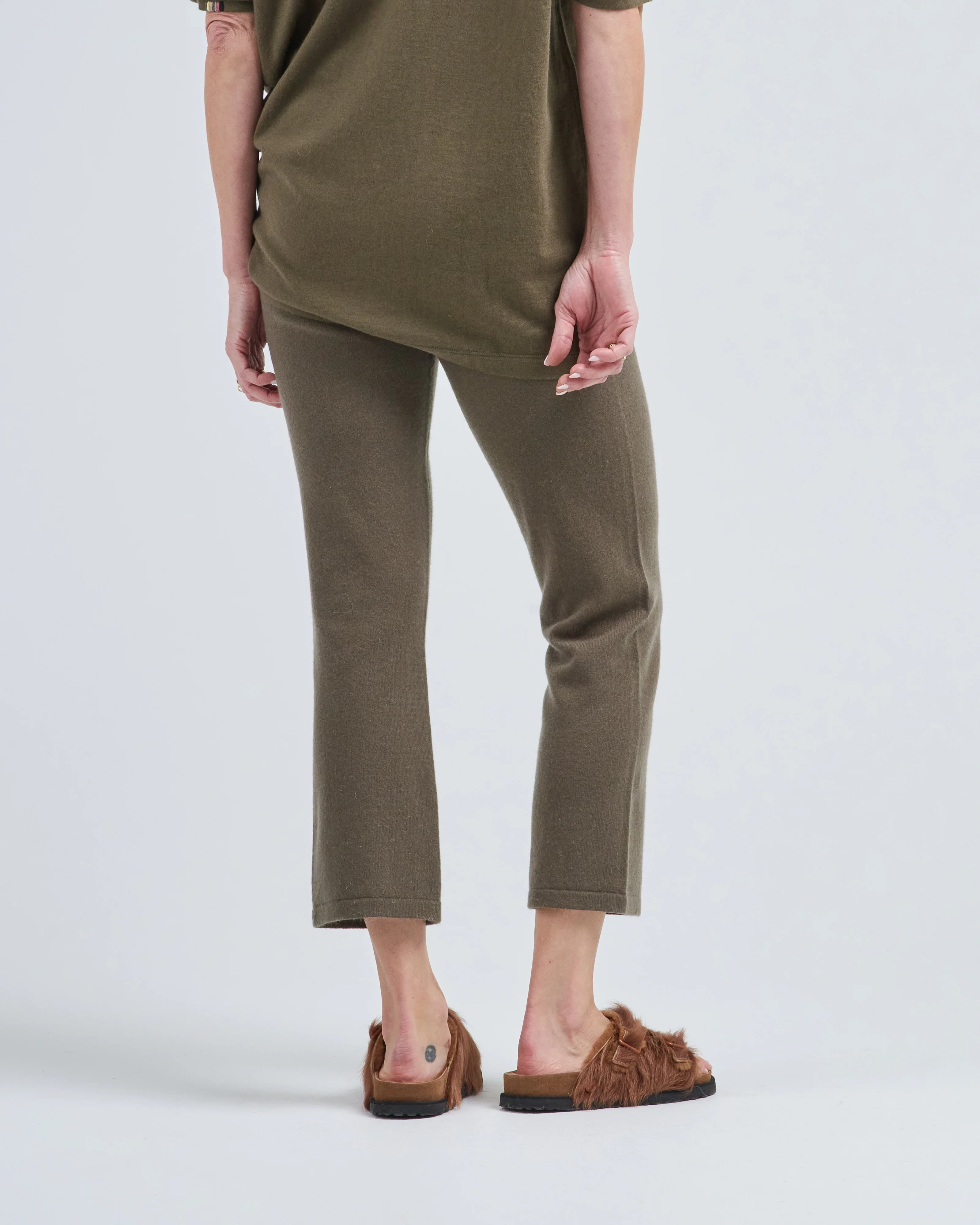 wander stretch cashmere pull on pant - Image 4