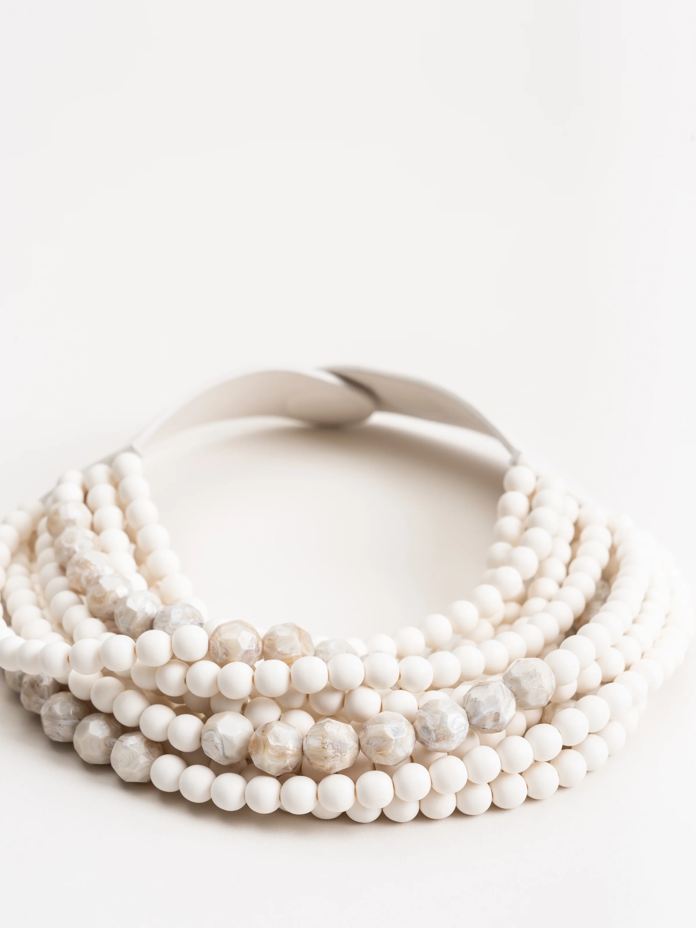 marcella necklace - ivory - Image 3