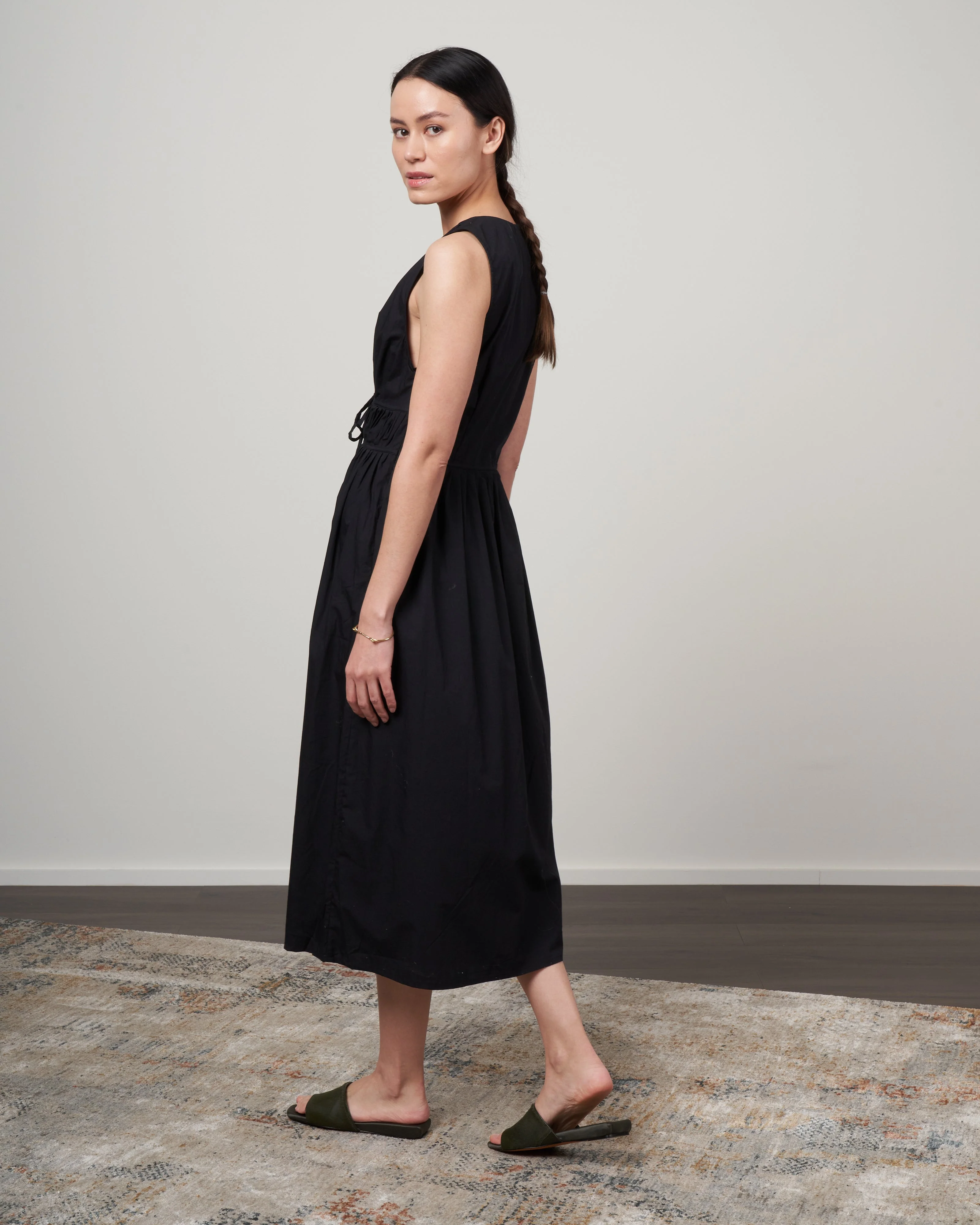 andressa midi dress - plain black - Image 3