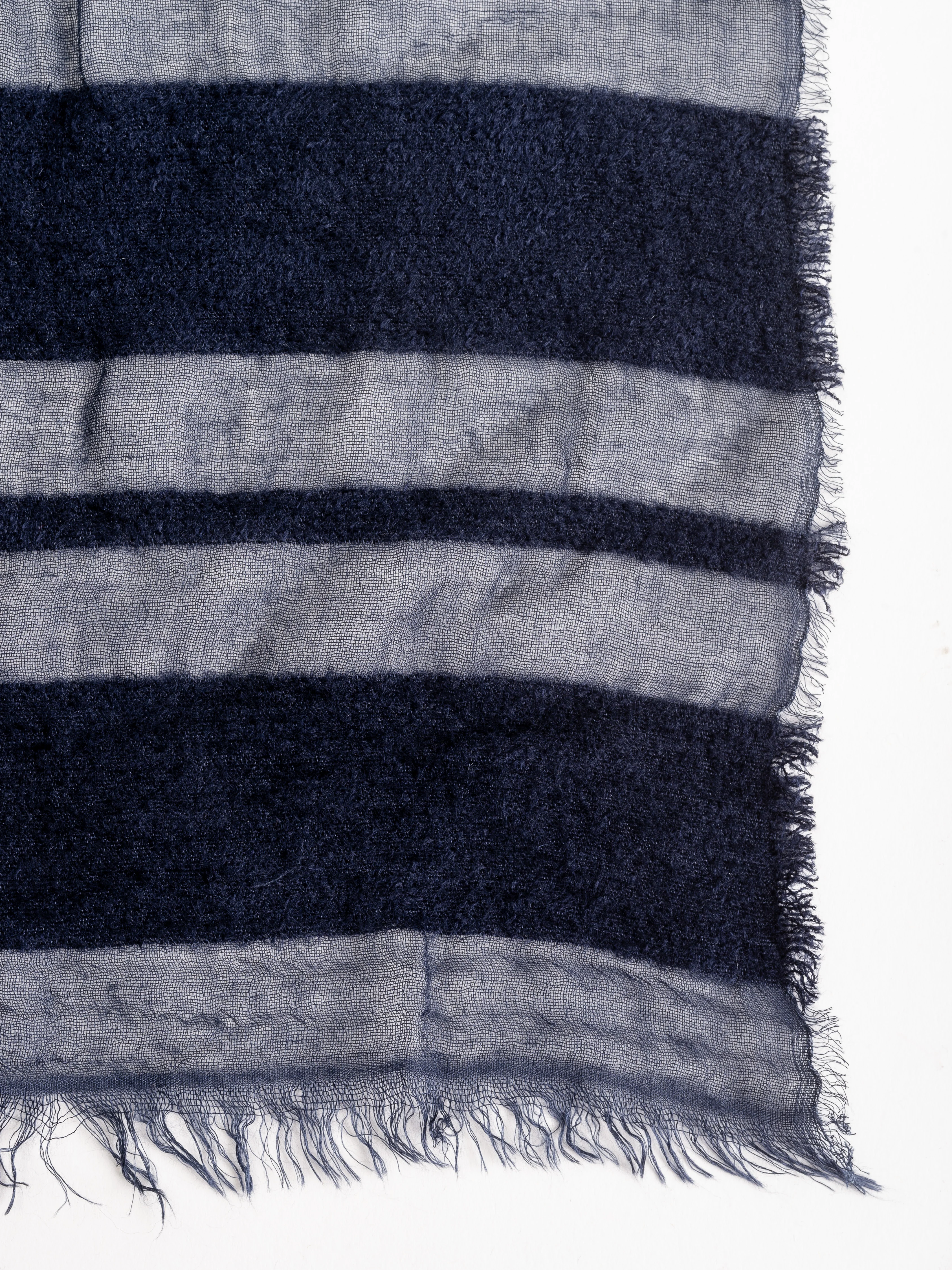 kenille scarf - Image 3