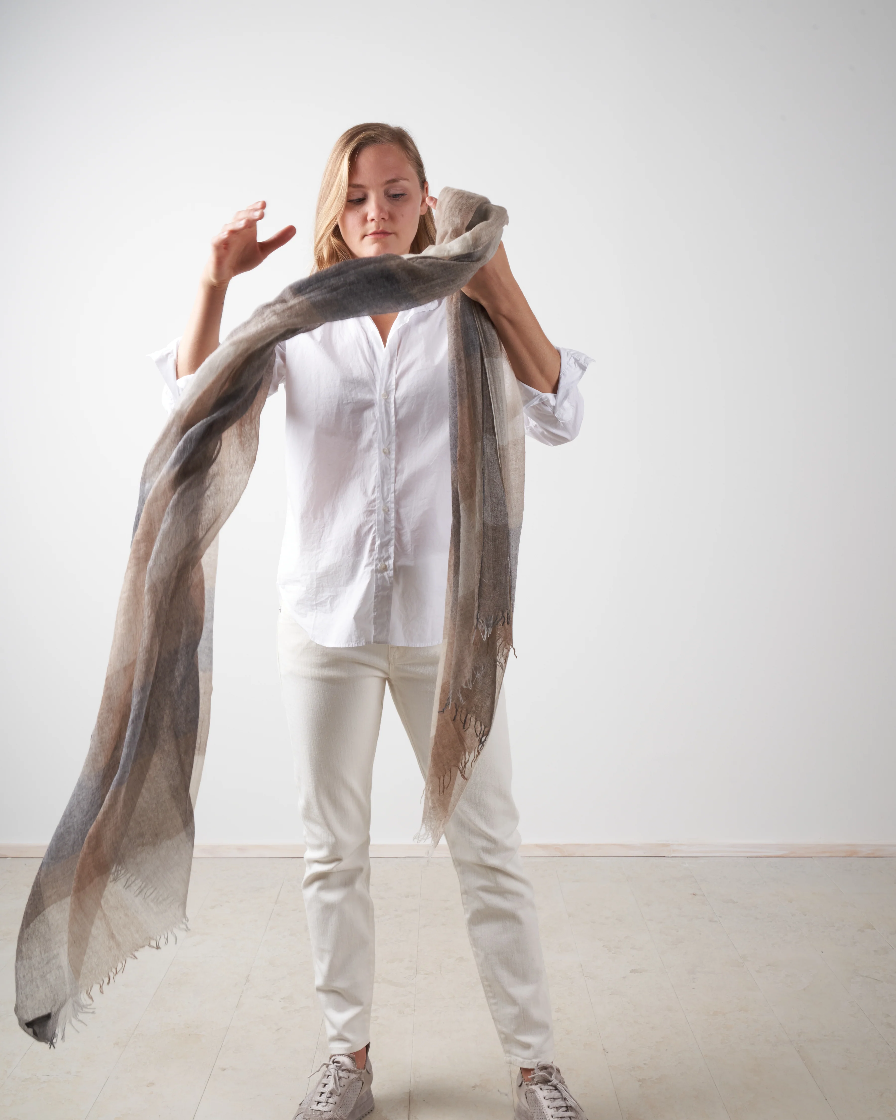 saruccia scarf - Image 3