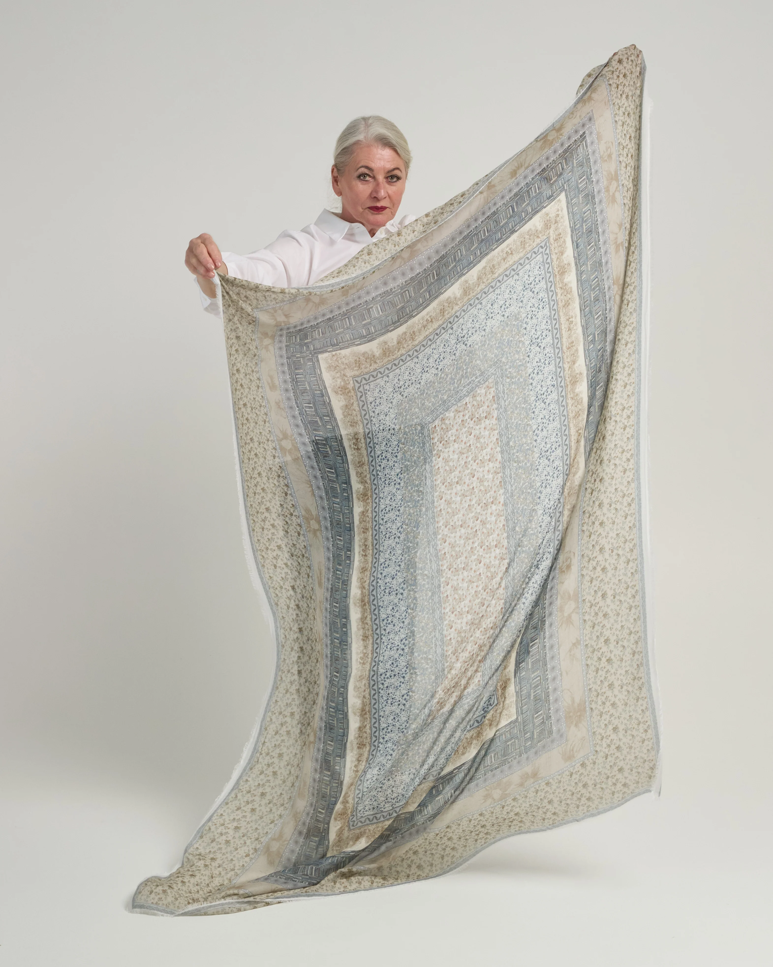 wilde rectangular scarf - Image 3