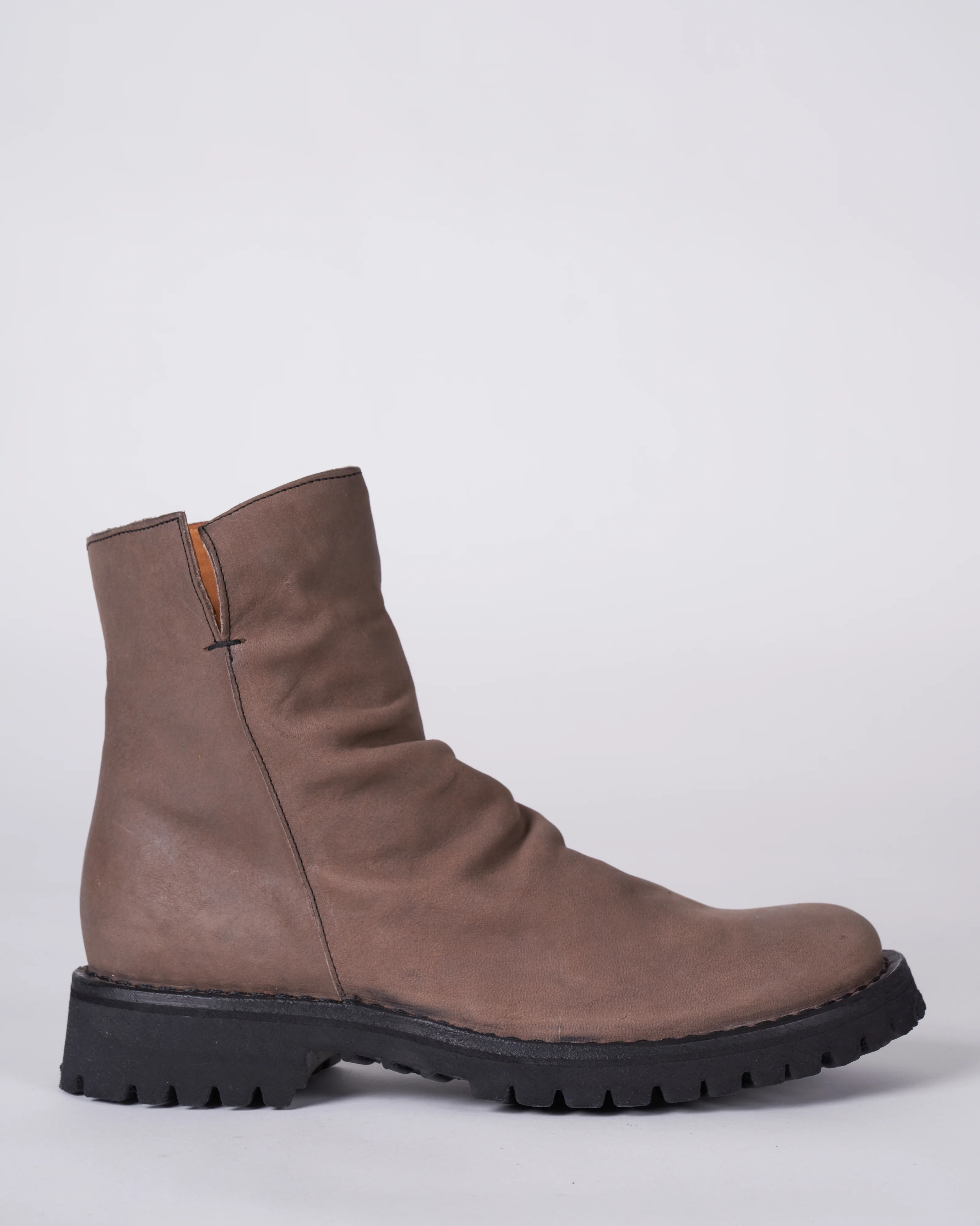 leather upper boot - side zip - lug rubber sole - bandolero pedra - Image 2