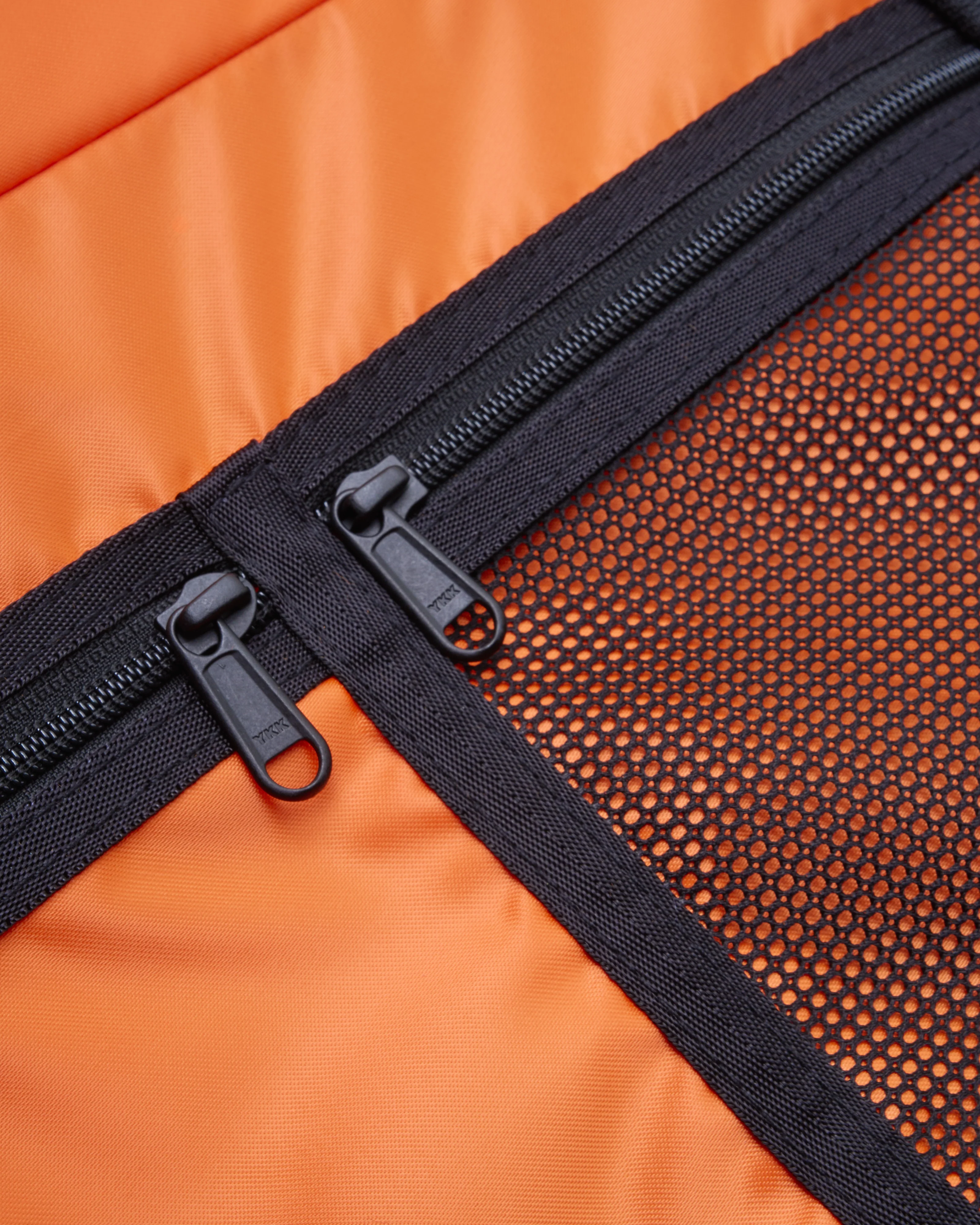 bold suitcase - Image 6