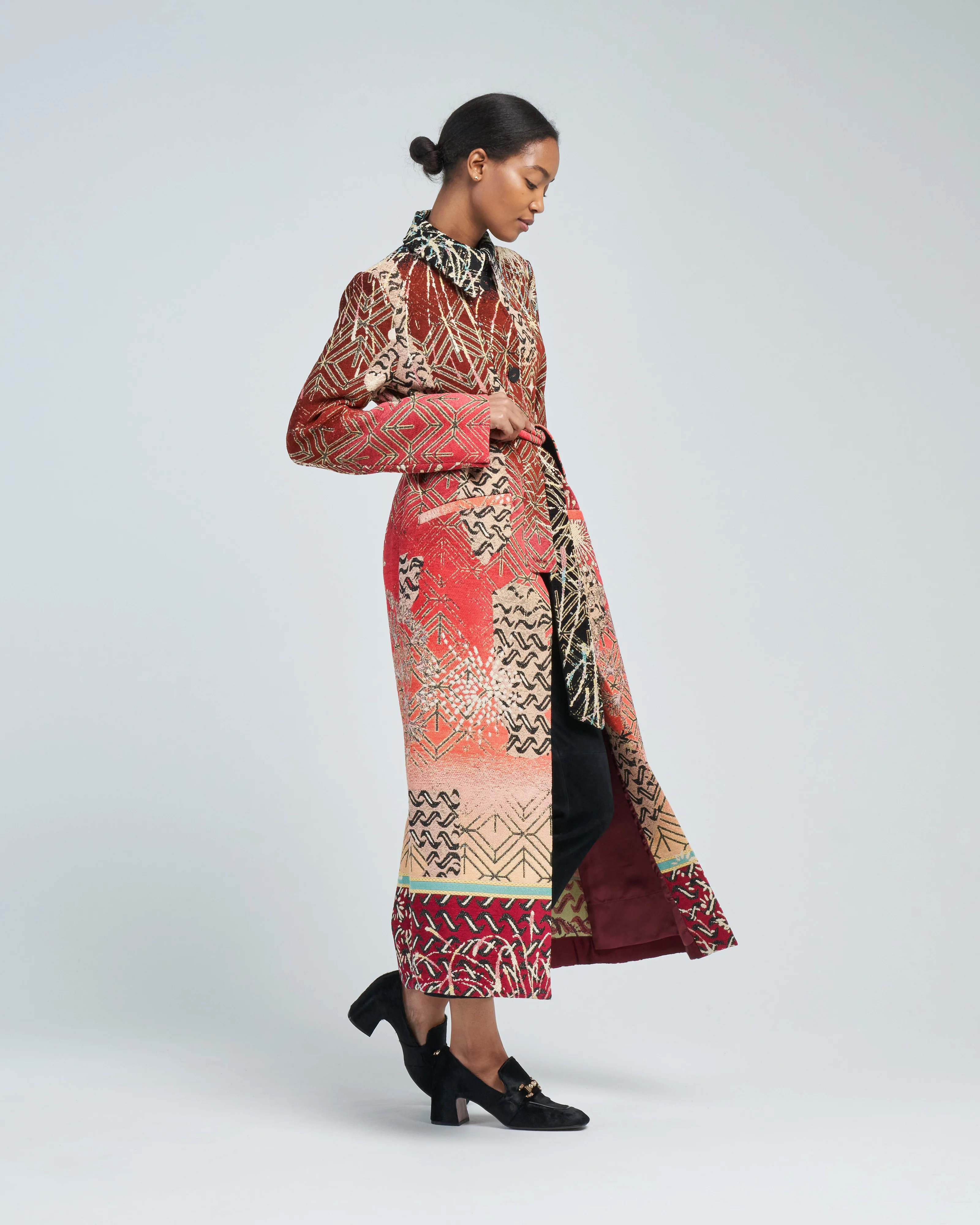 a leopard in the stars jacquard coat - Image 4