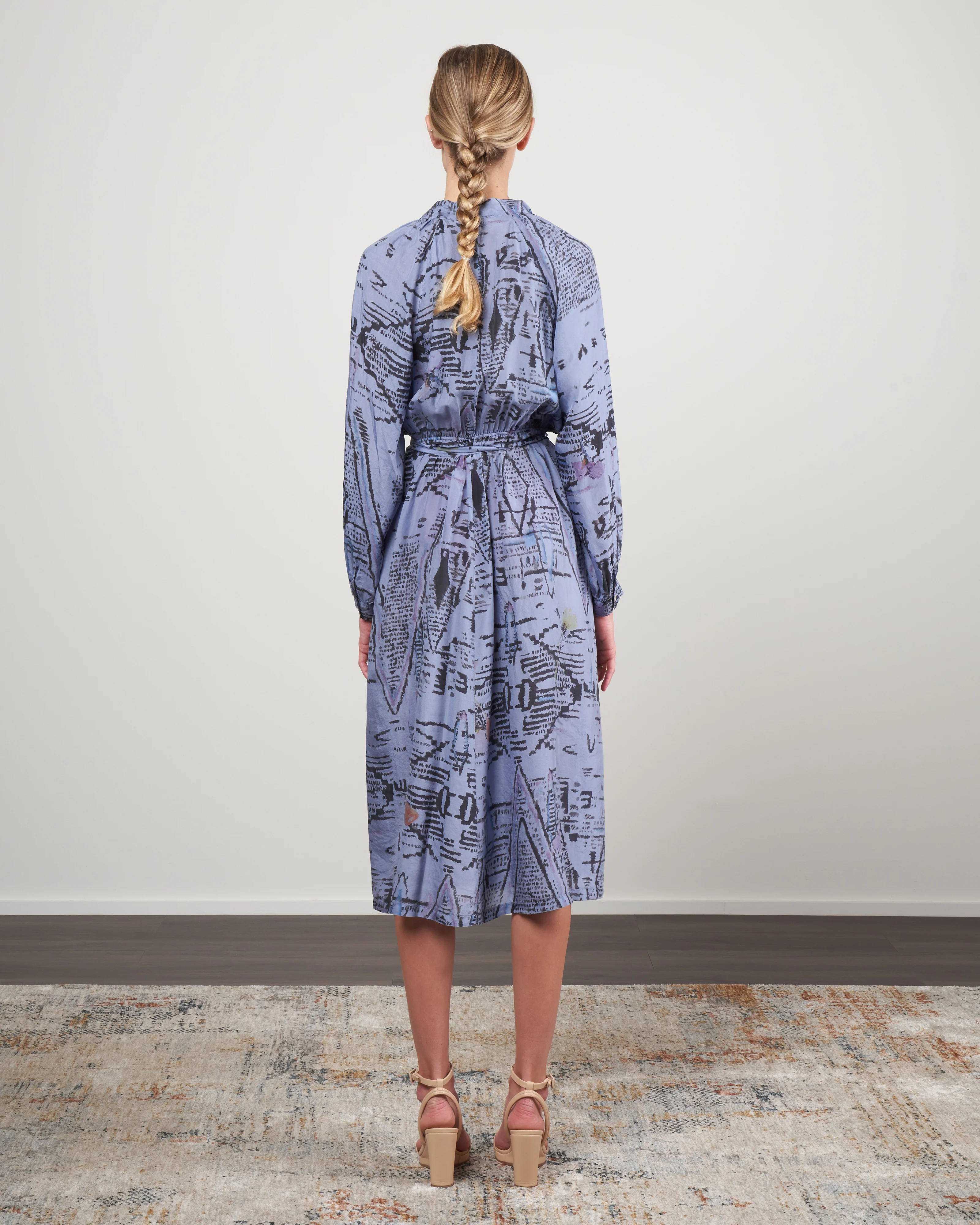 habotai "good vibes" dress - sky - Image 3