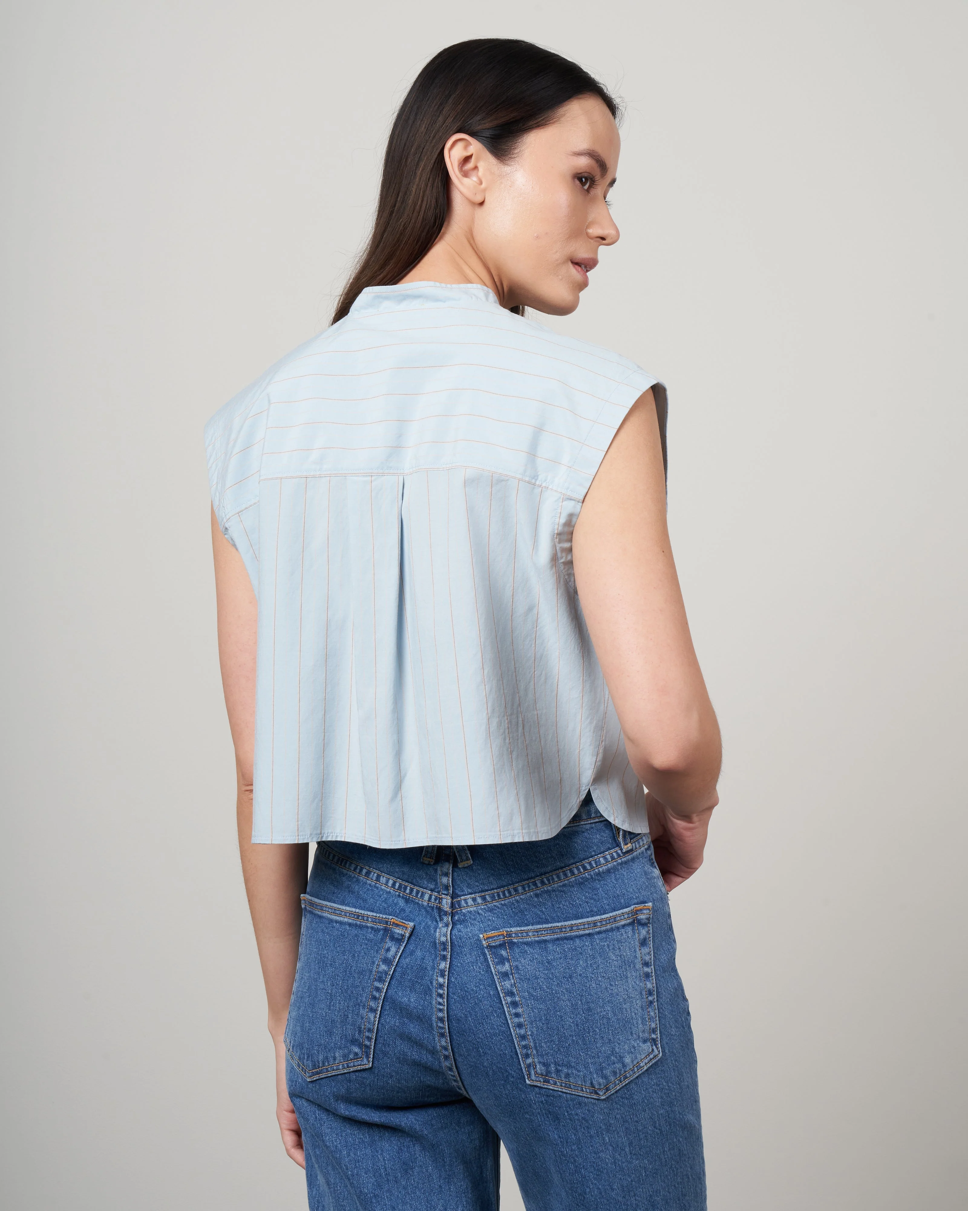 sleeveless top - bleach - Image 4