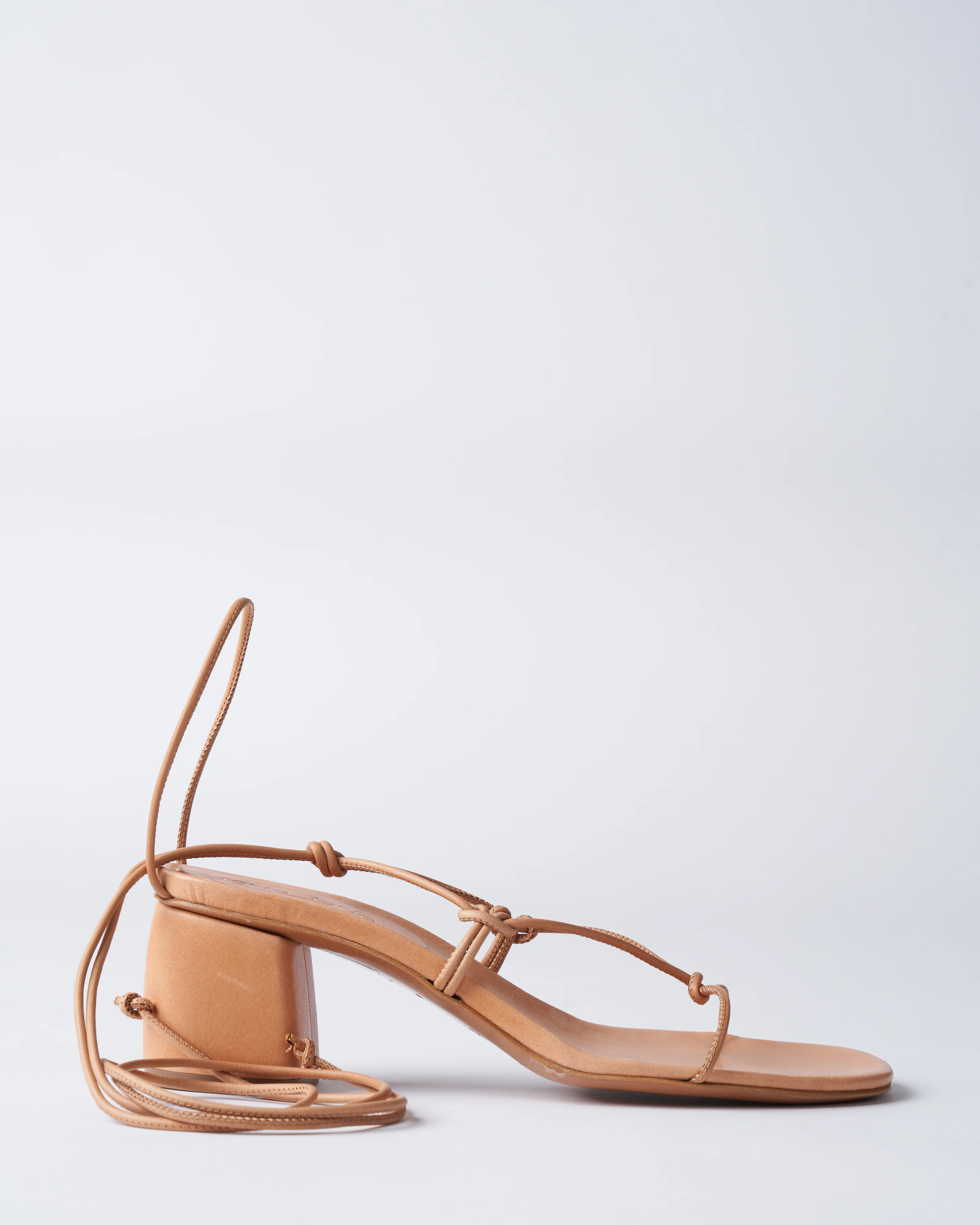 leather strings heeled sandal - naturale - Image 2