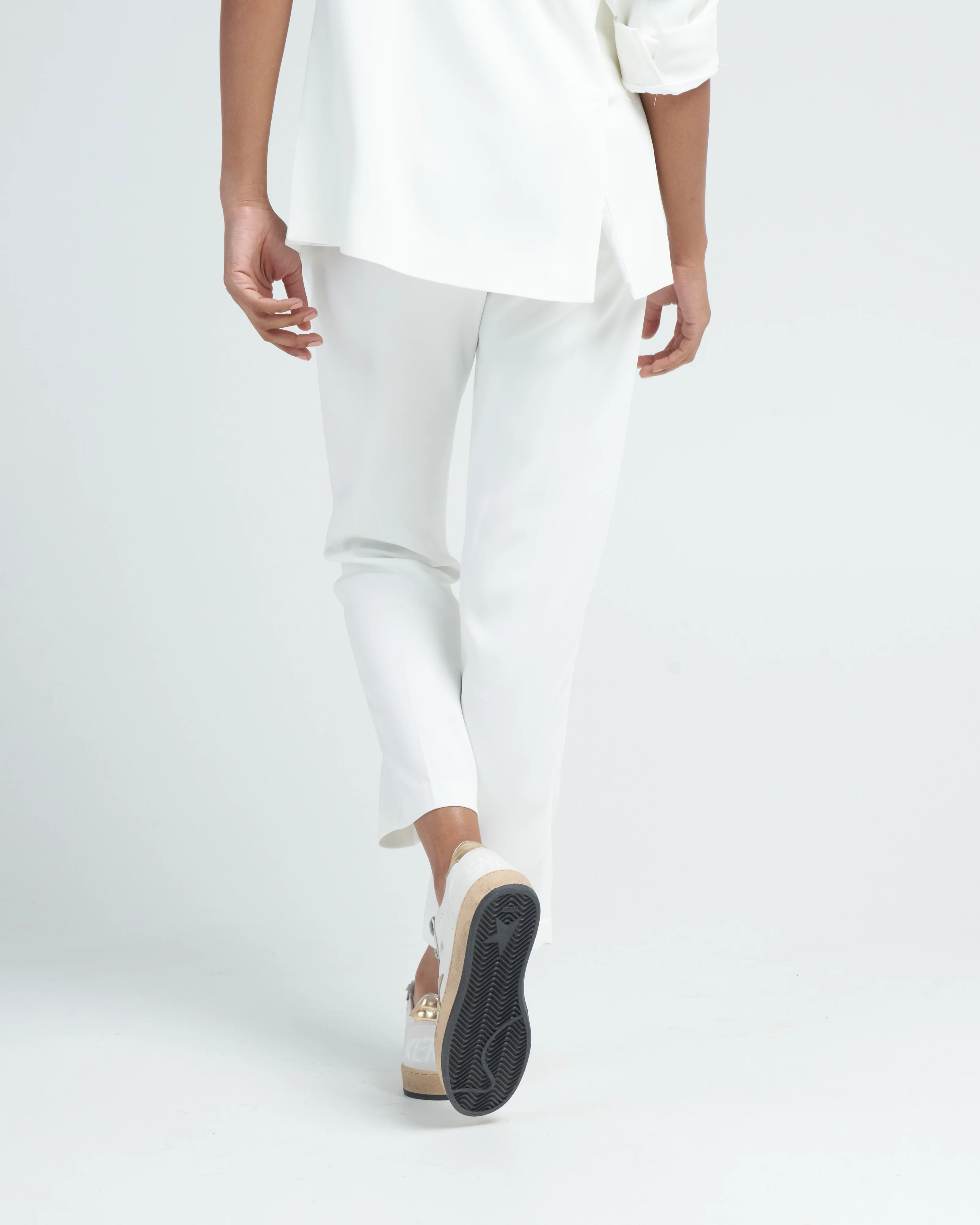 stretch crepe cady jogger pants - pure - Image 4