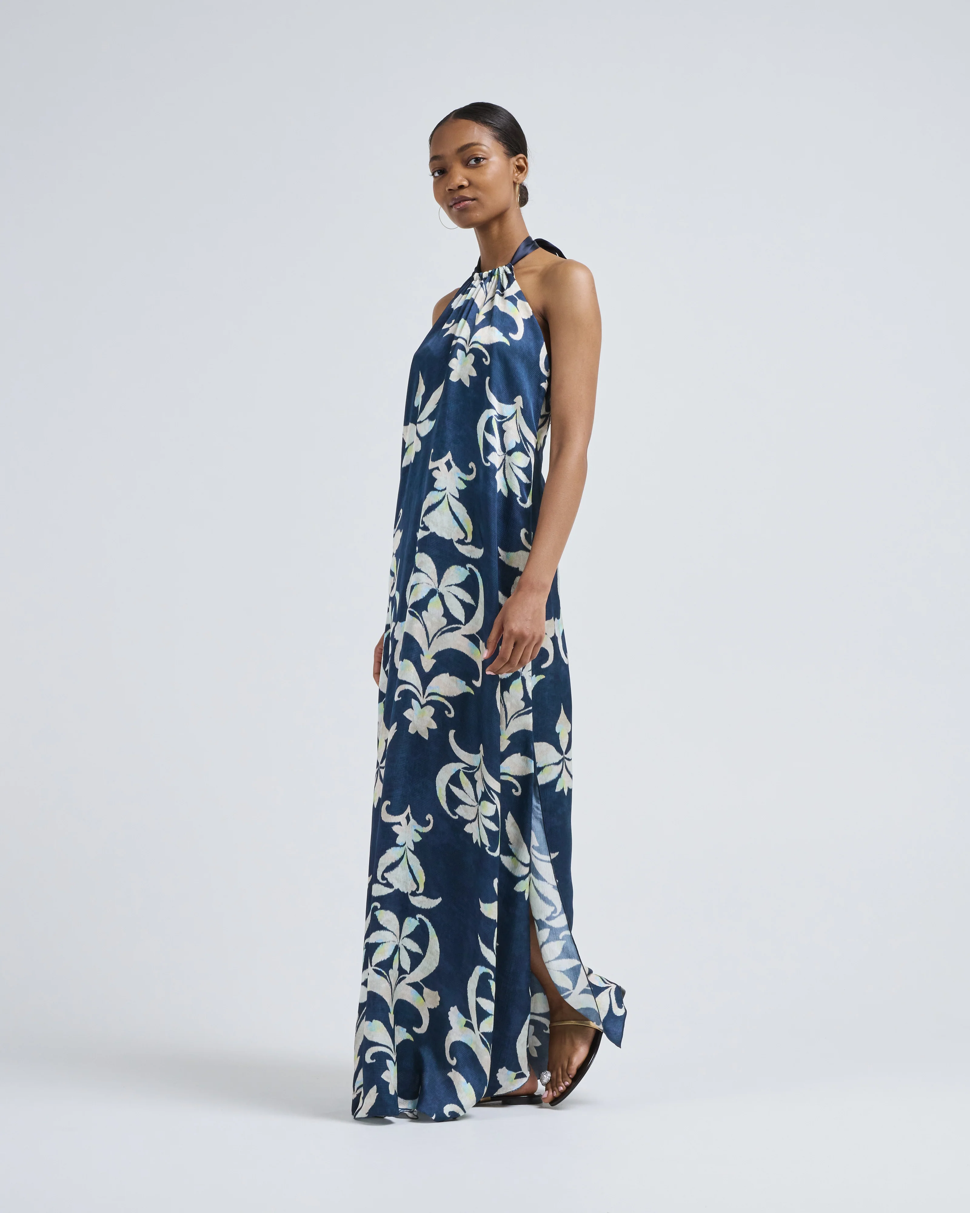 the secret lily print viscose back neckline dress - Image 3