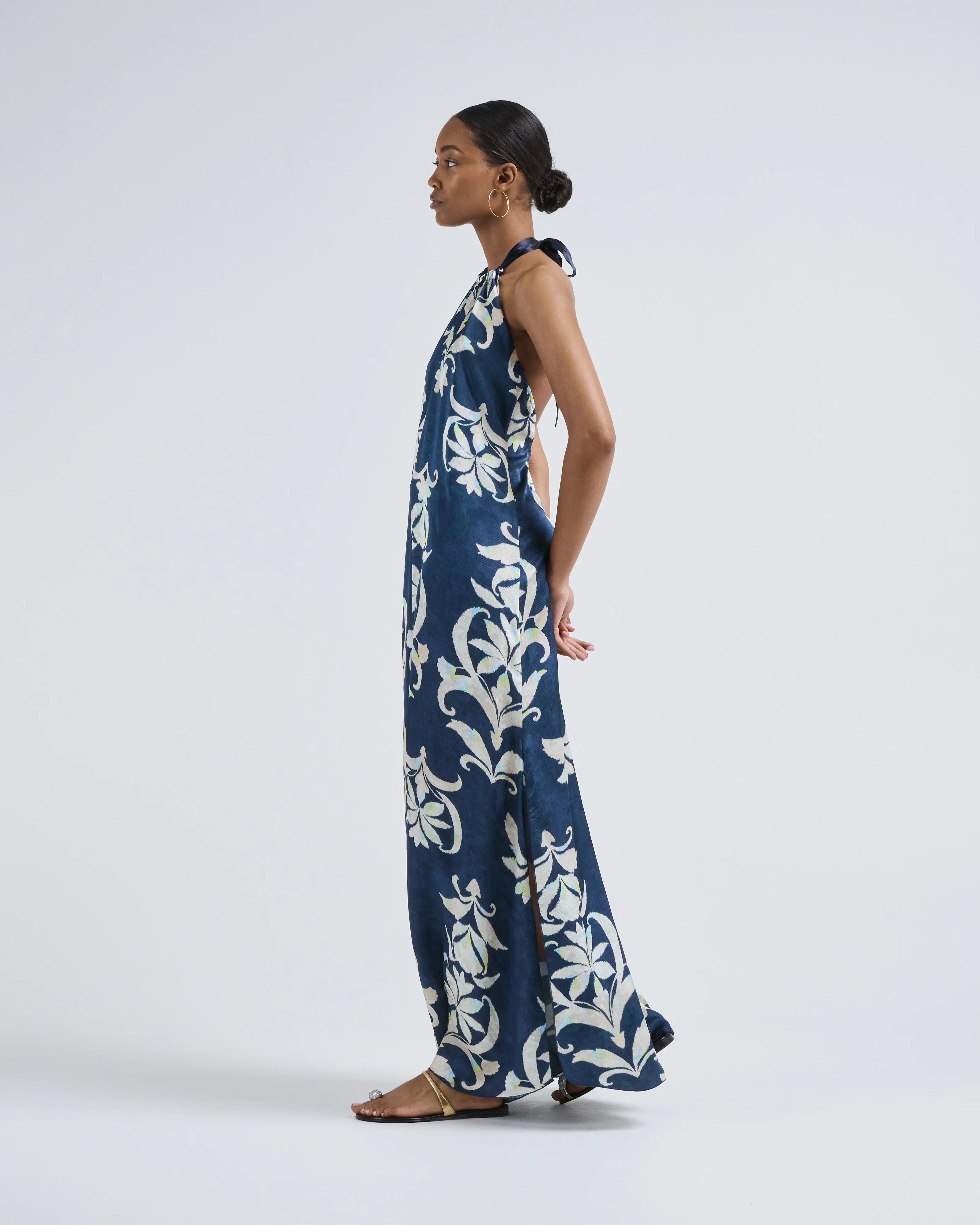 the secret lily print viscose back neckline dress - Image 4