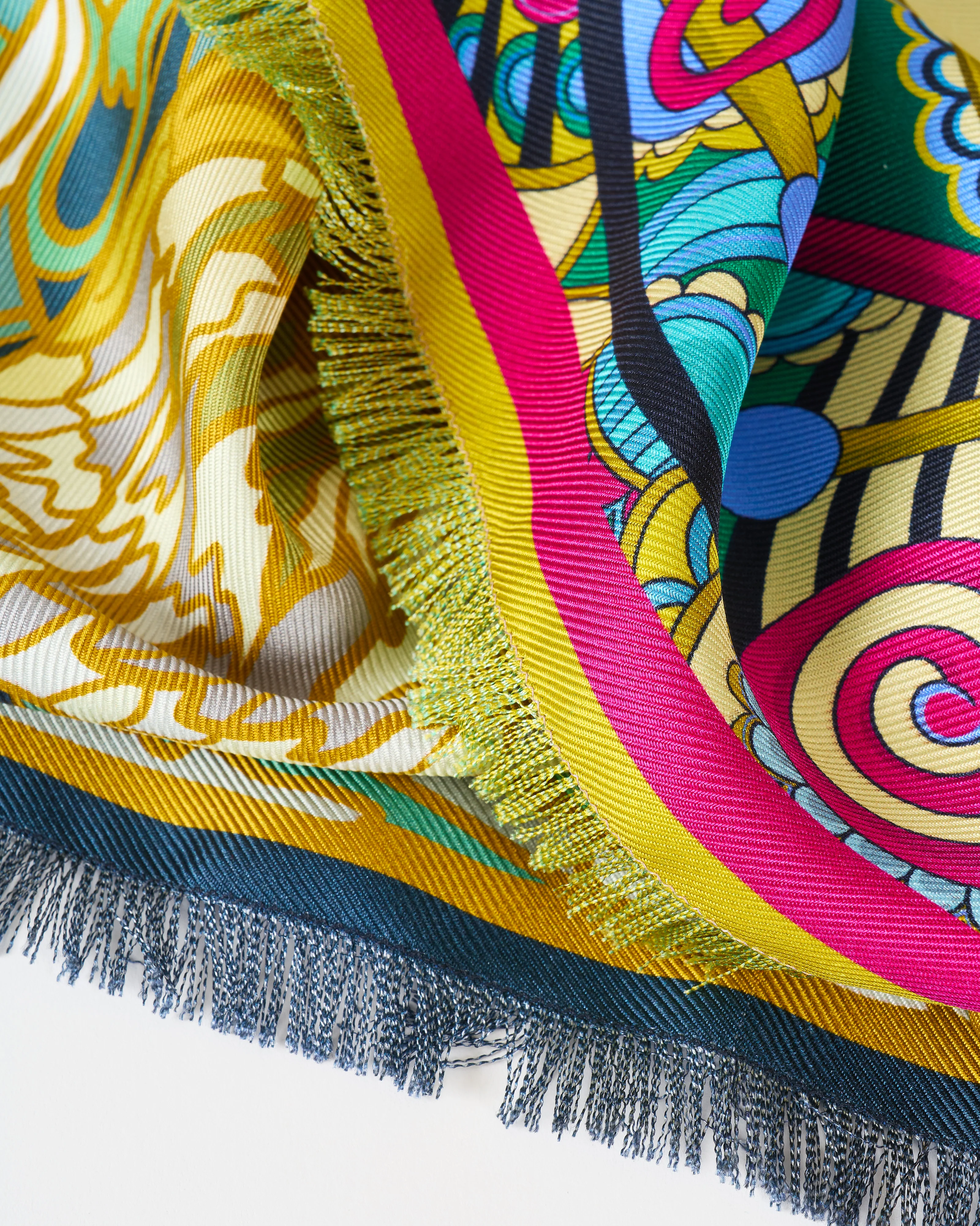fancy large reversible scarf - Image 4