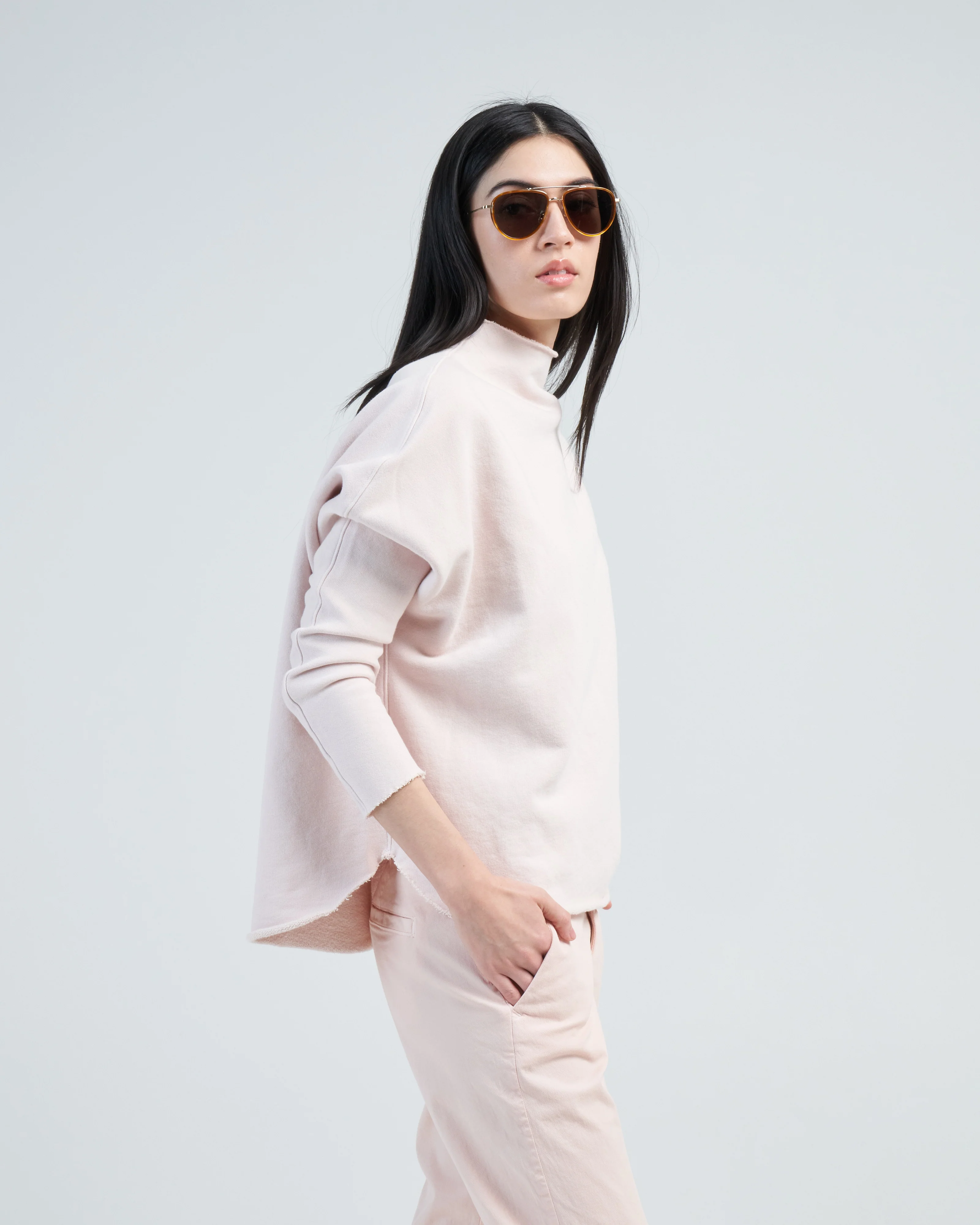 l/s funnel neck capelet