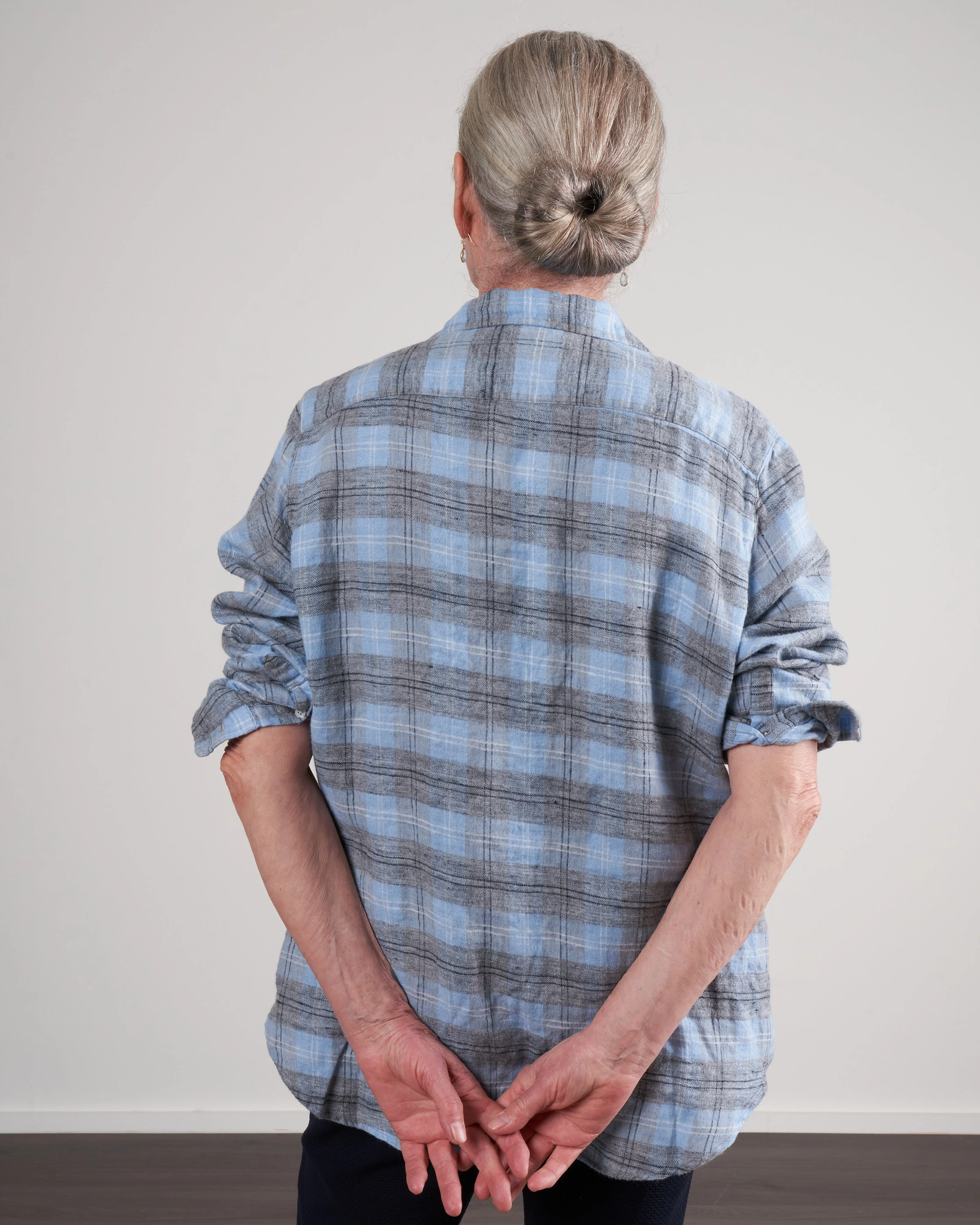 eileen woven button up - light blue grey plaid - Image 4