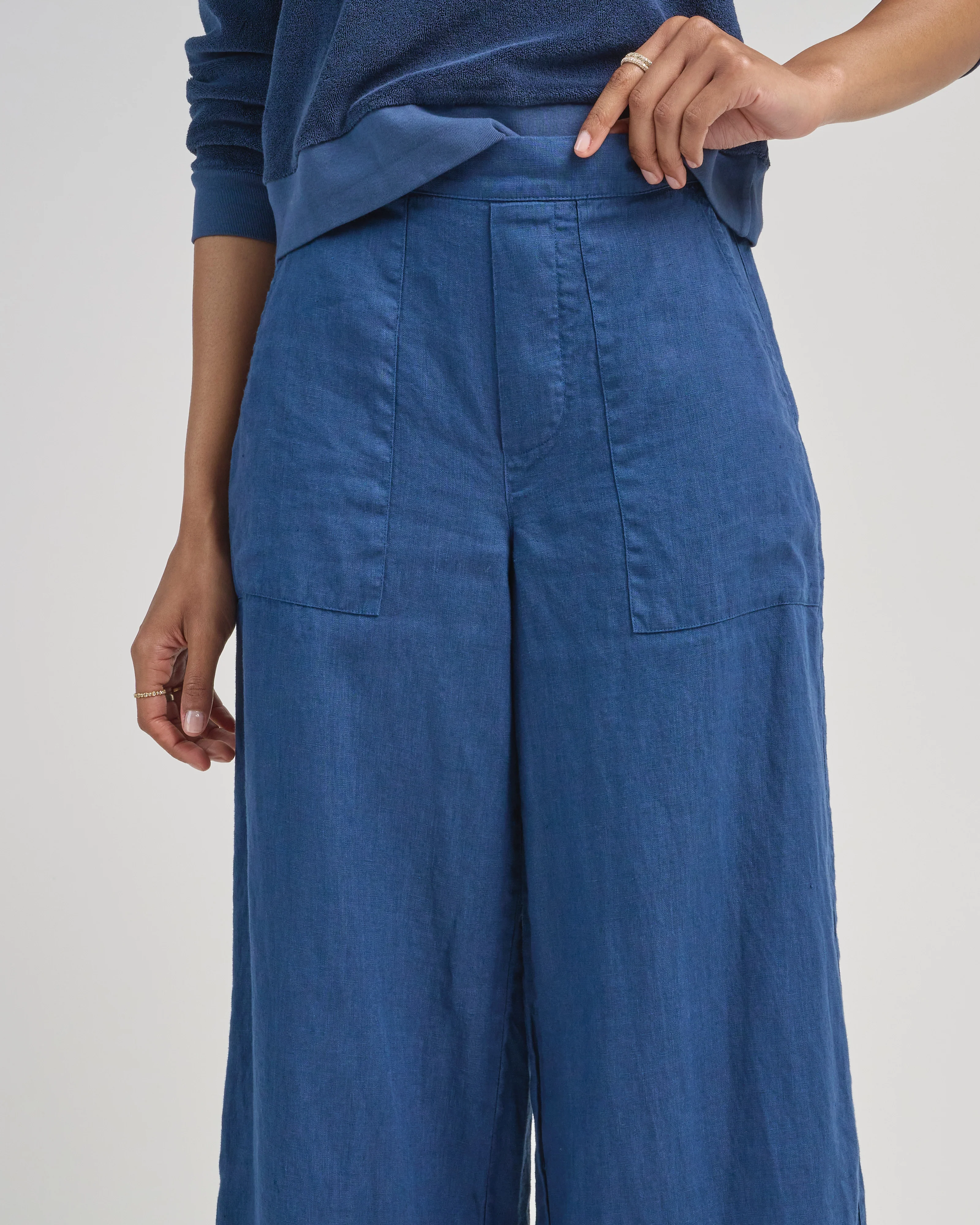 madeline patch pocket pull on pant - Image 4