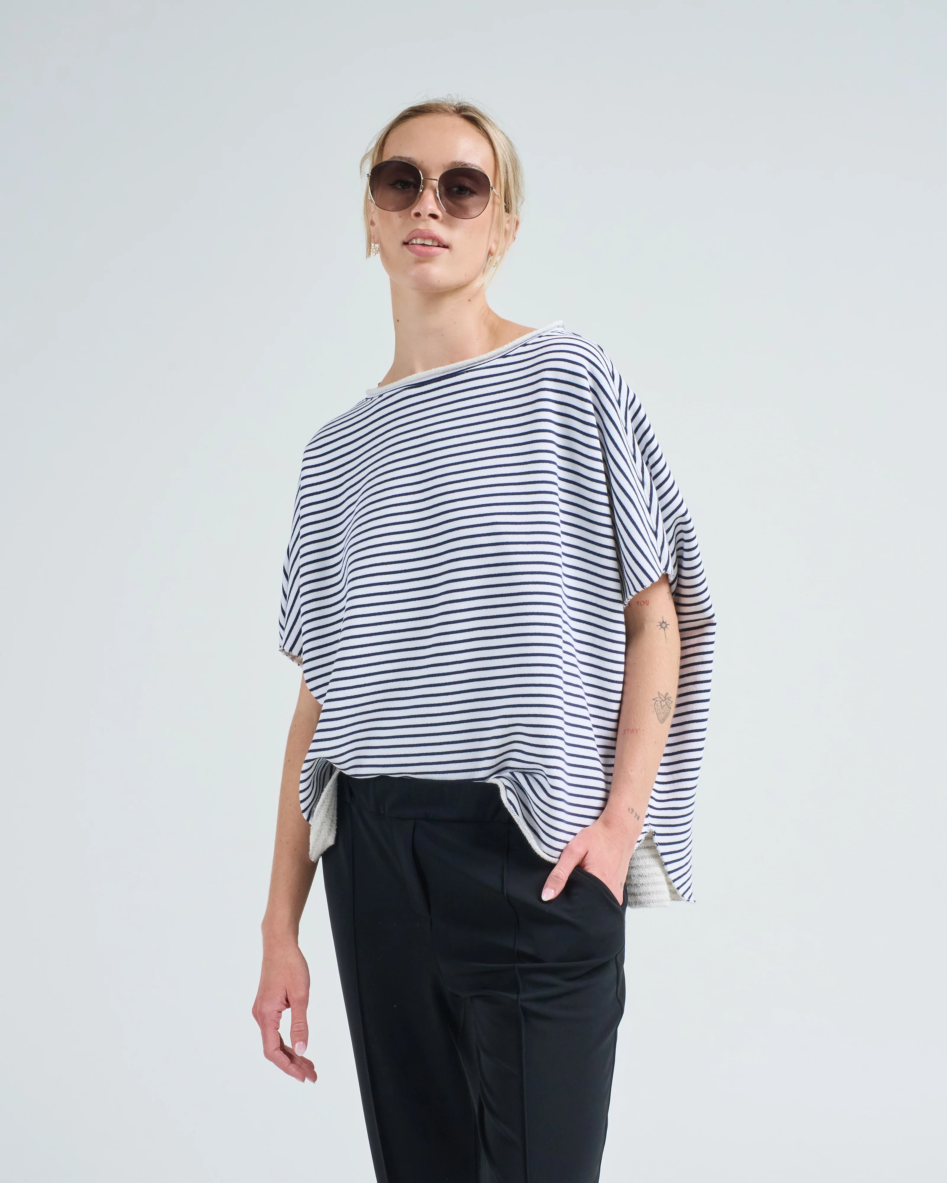 olive original capelet - Image 2