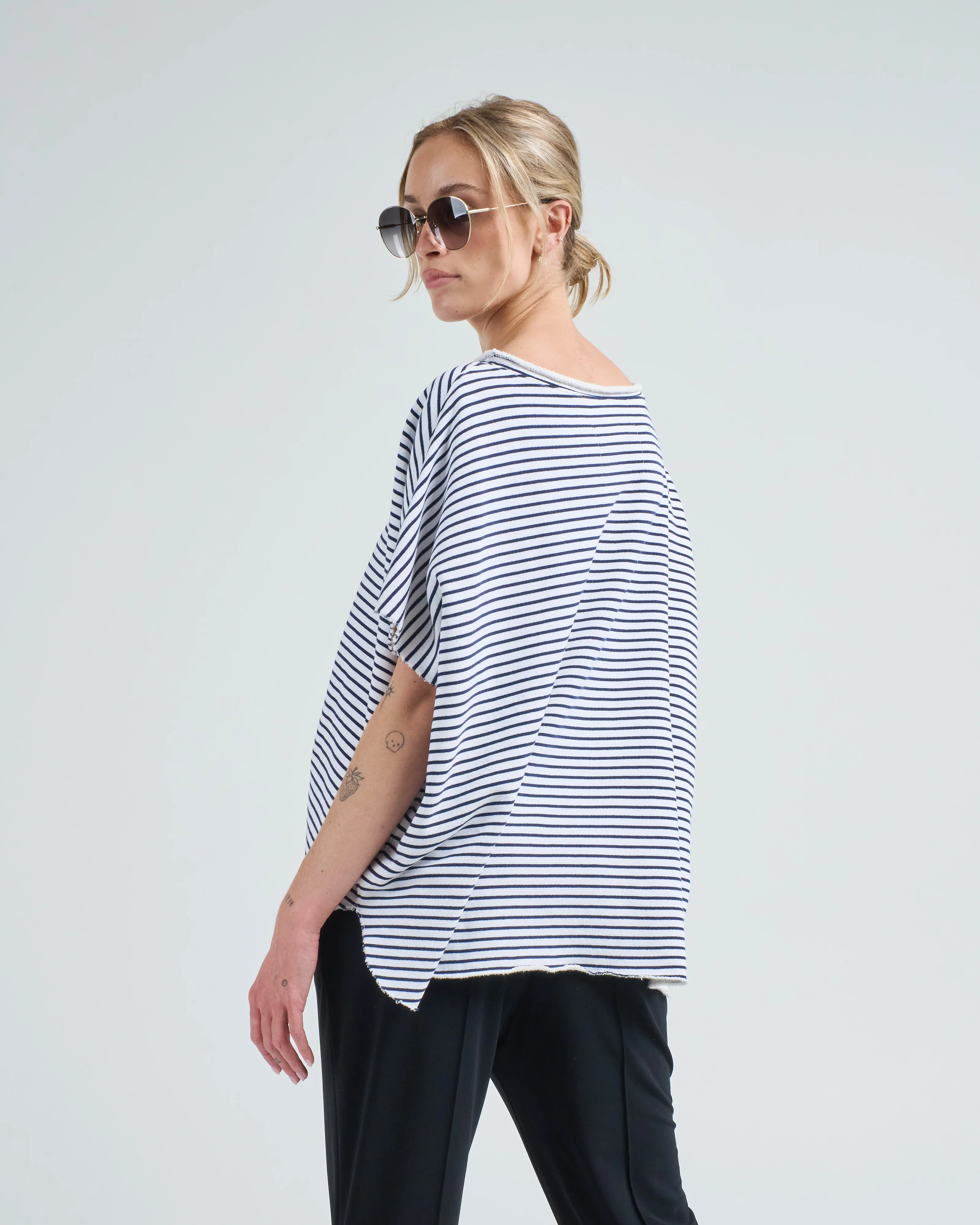 olive original capelet - Image 4