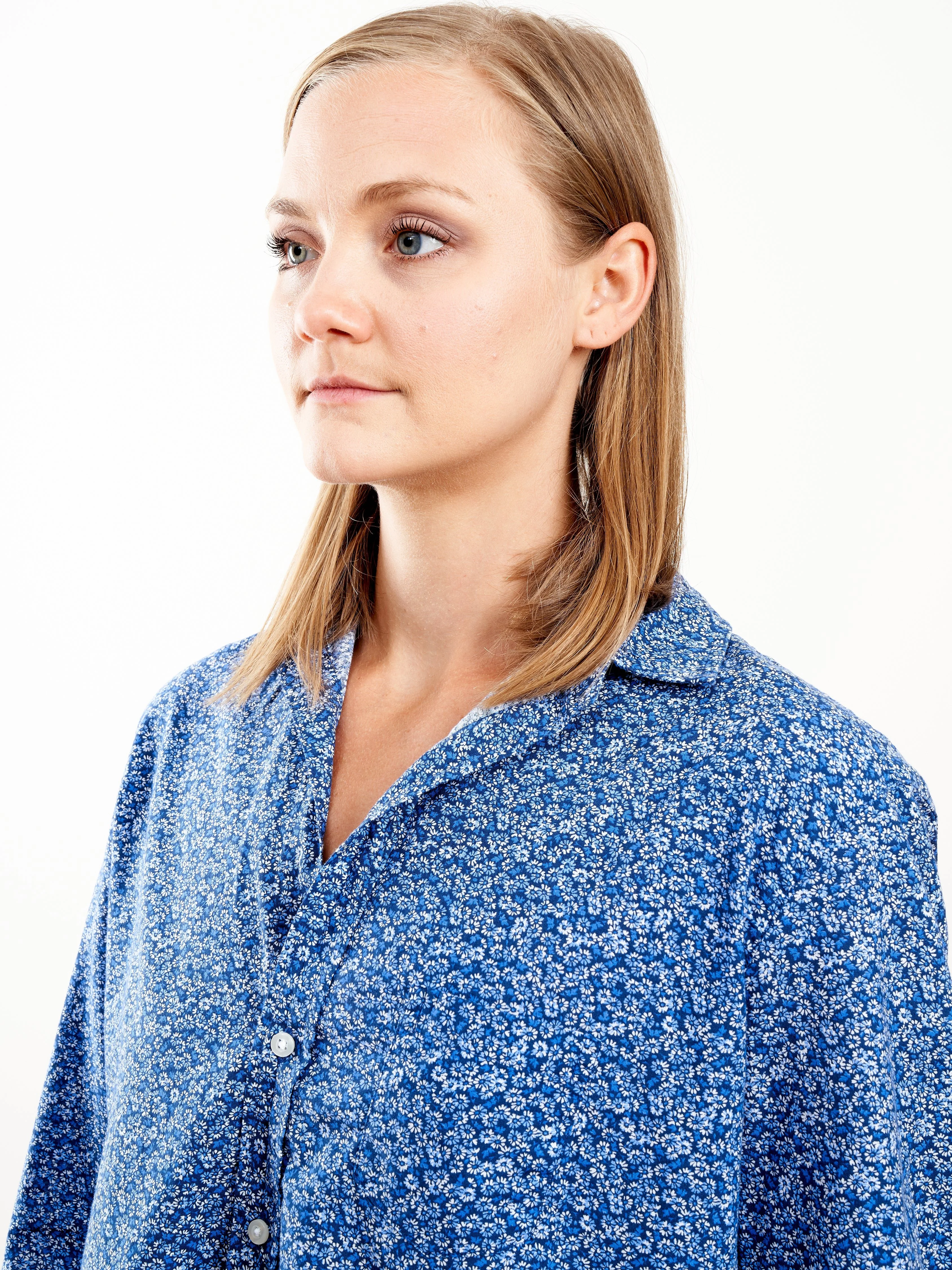 eileen button down - faded blue floarl - Image 6