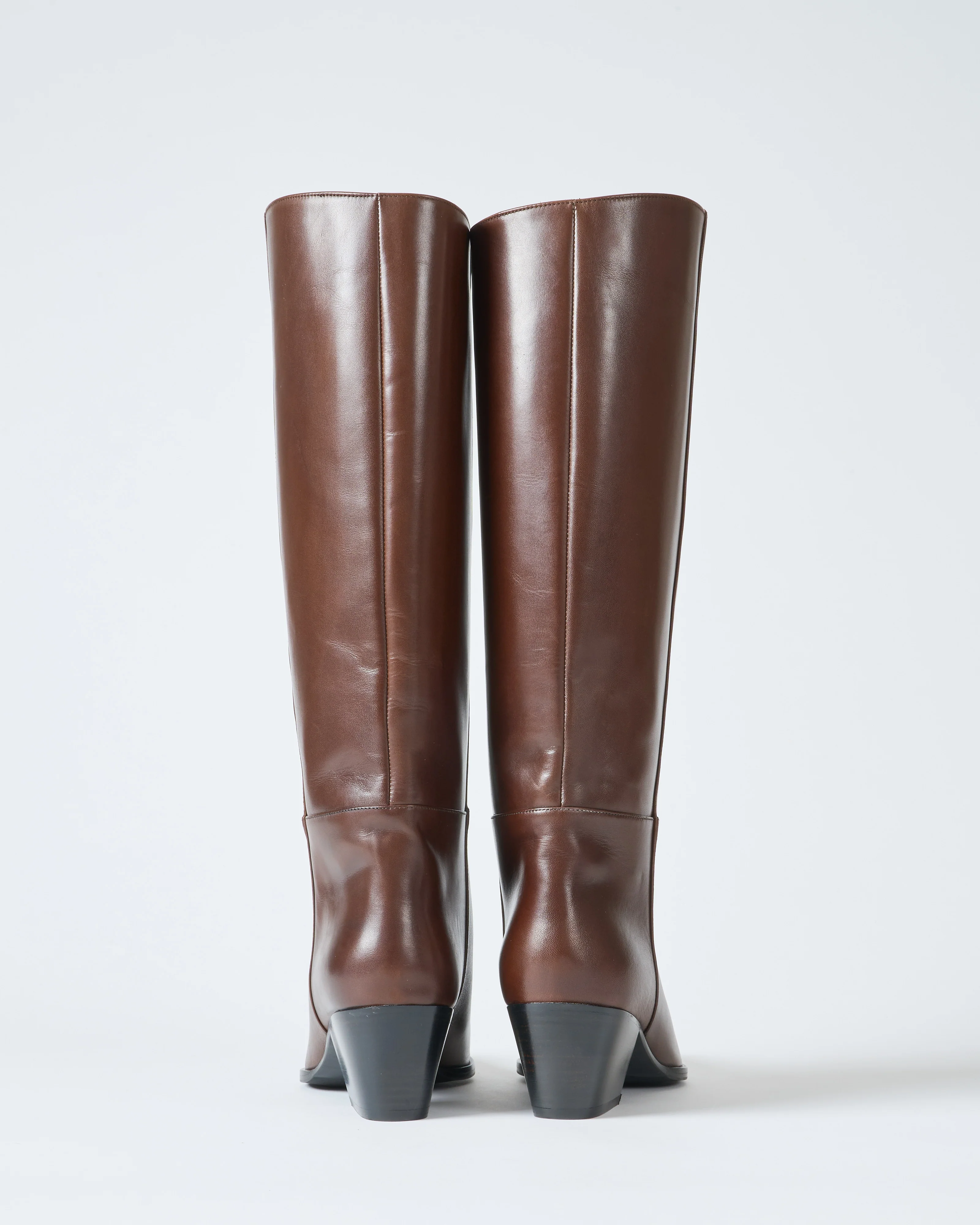 tall leather boot with western toe - Image 2
