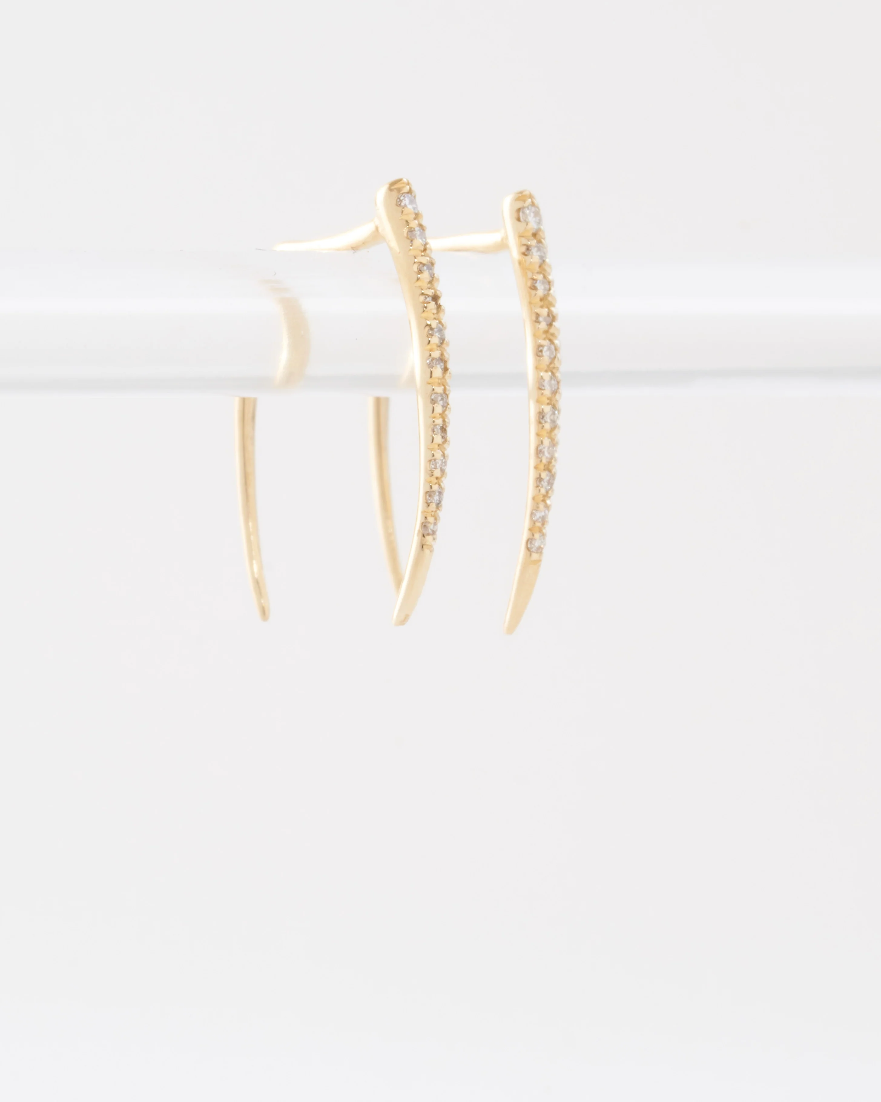 classic infinite tusk earrings with white pavé diamonds - Image 2