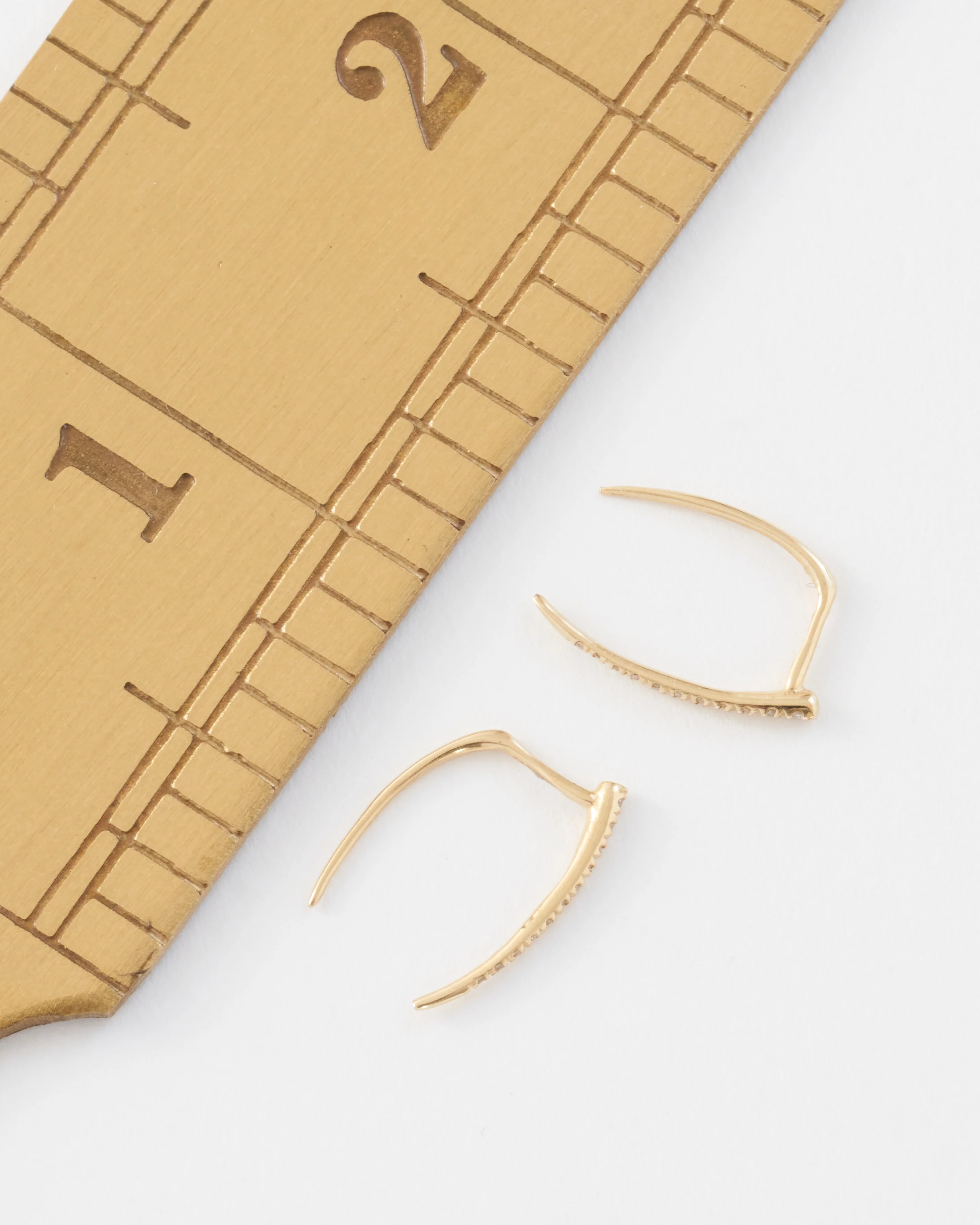 classic infinite tusk earrings with white pavé diamonds - Image 5