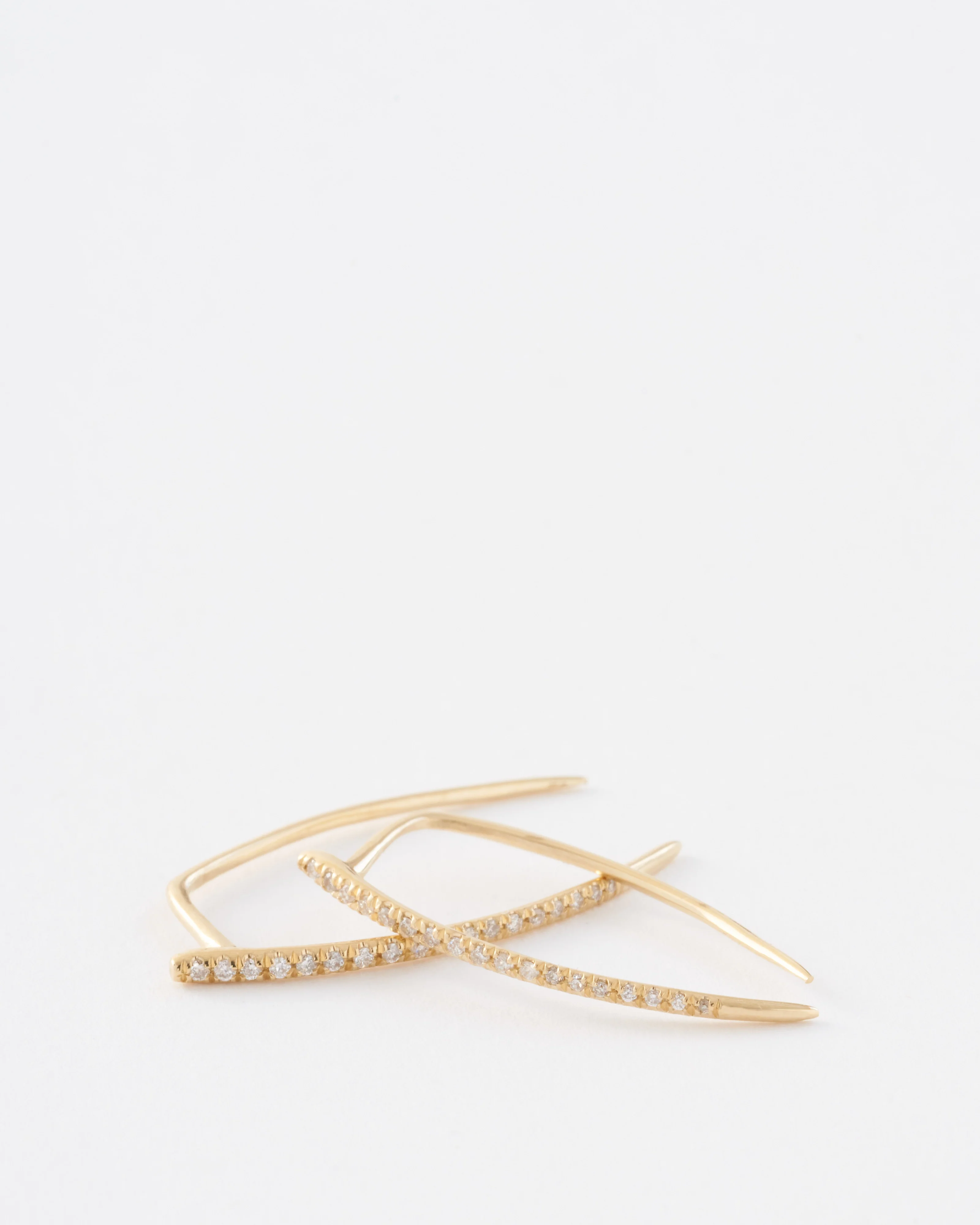 large classic infinite tusk earrings with white pavé diamonds - Image 4