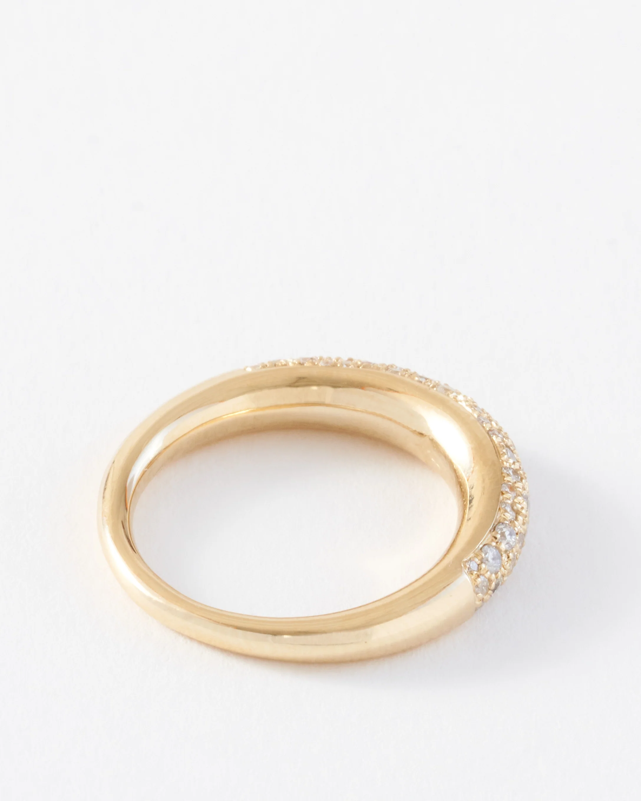 rising tusk ring with various sizes diamonds - Image 4